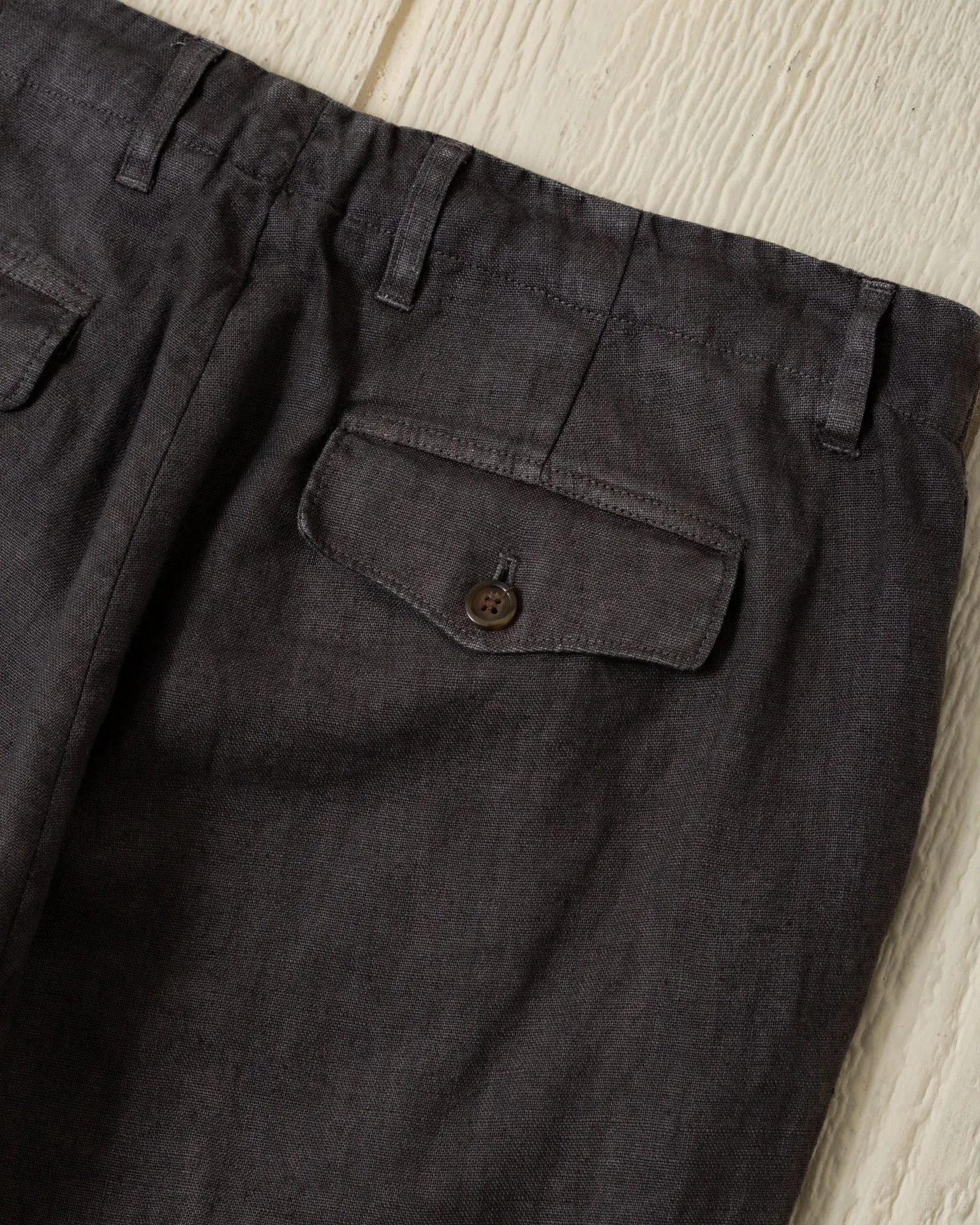 Garment Dyed Linen Camden Pant in Graphite kids friendly