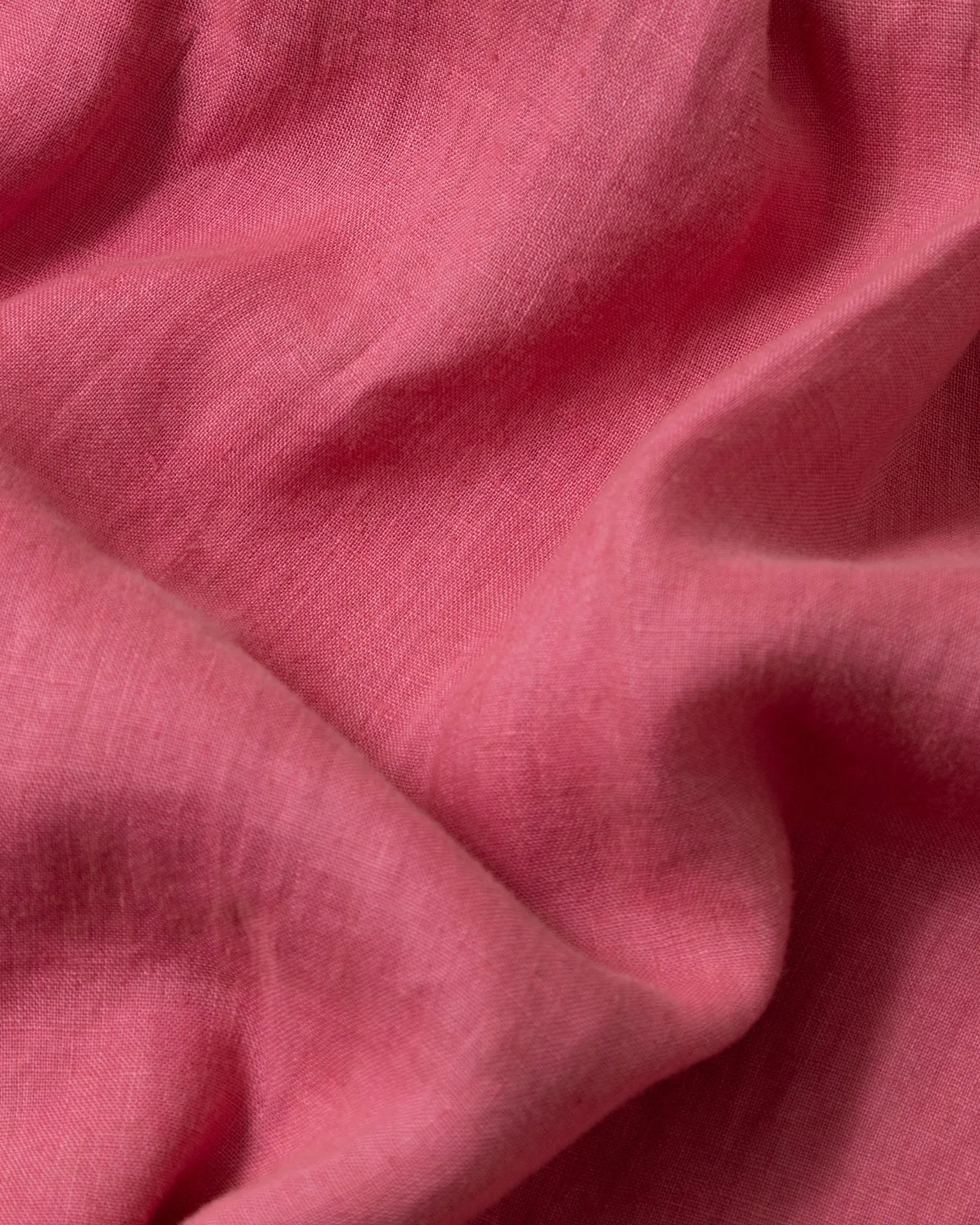 Garment Dyed Linen Shirt in Faded Red Retro Mood