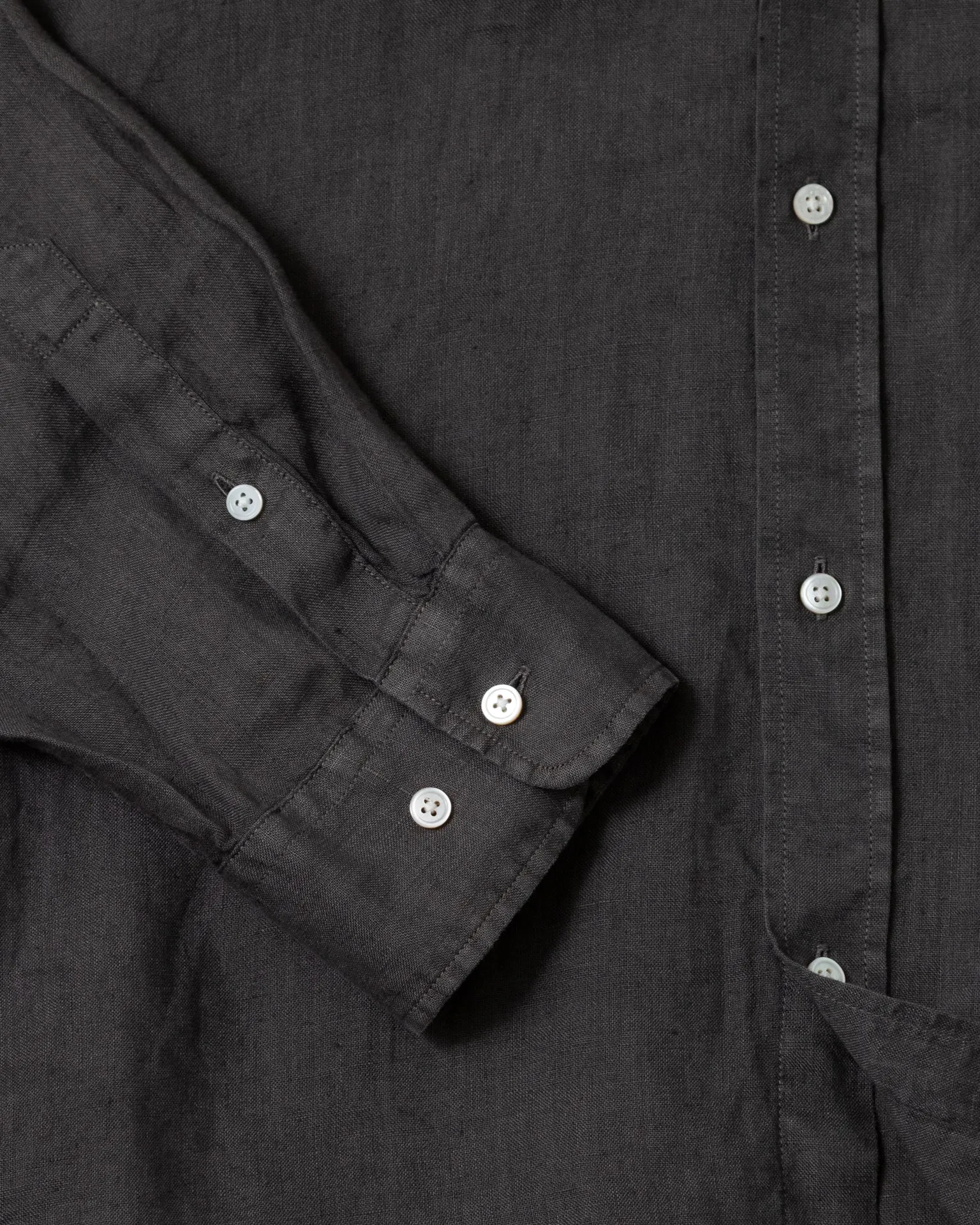 Garment Dyed Linen Shirt in Graphite Chill Mood