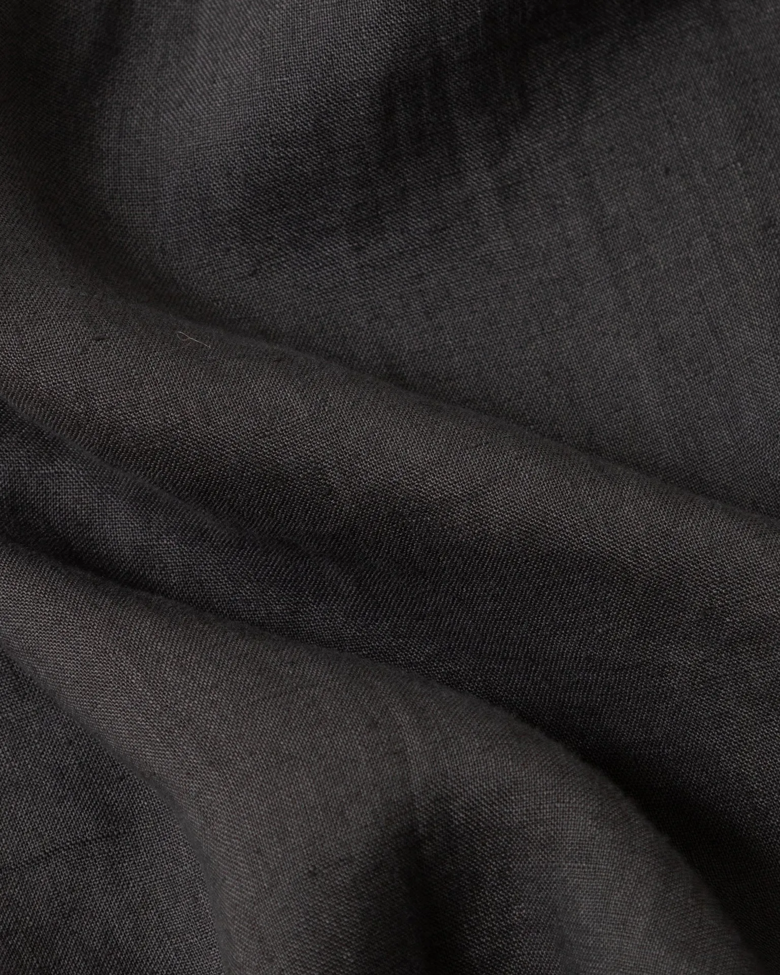 Garment Dyed Linen Shirt in Graphite True Basic