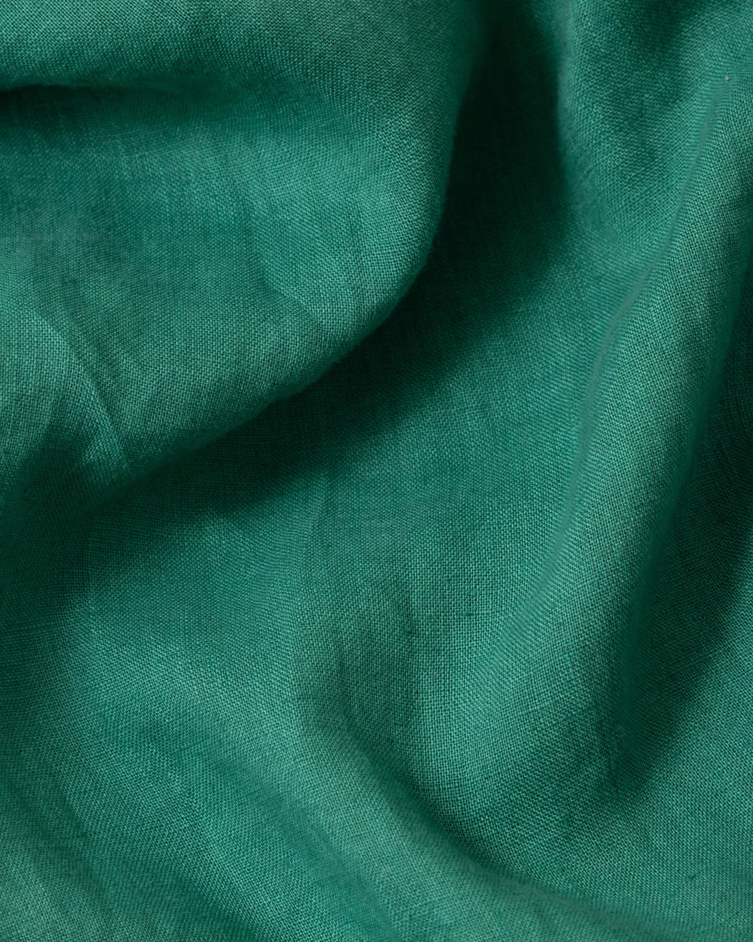 Garment Dyed Linen Shirt in Pine High Taste