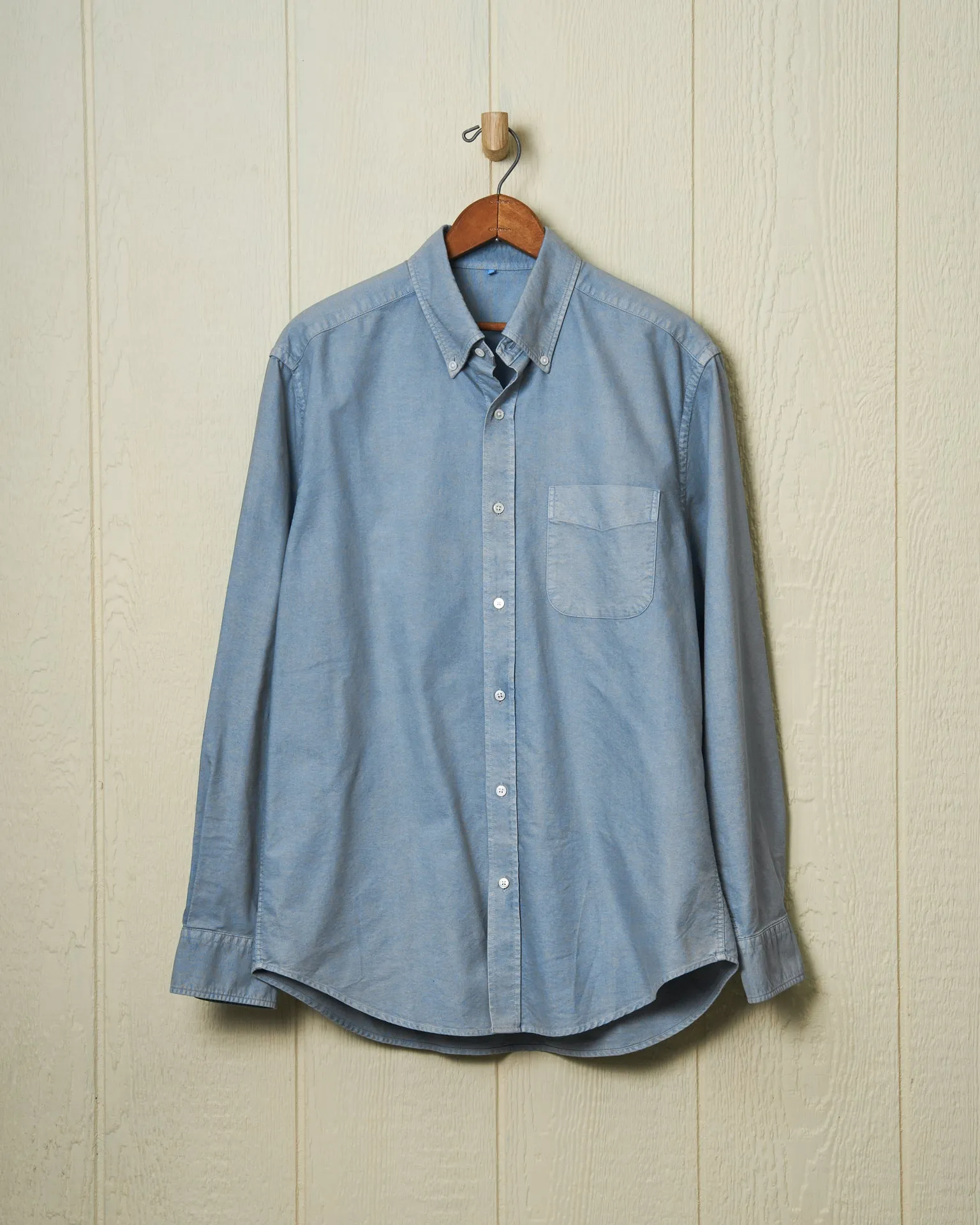Garment Dyed Oxford Shirt in Chambray Daily Boost