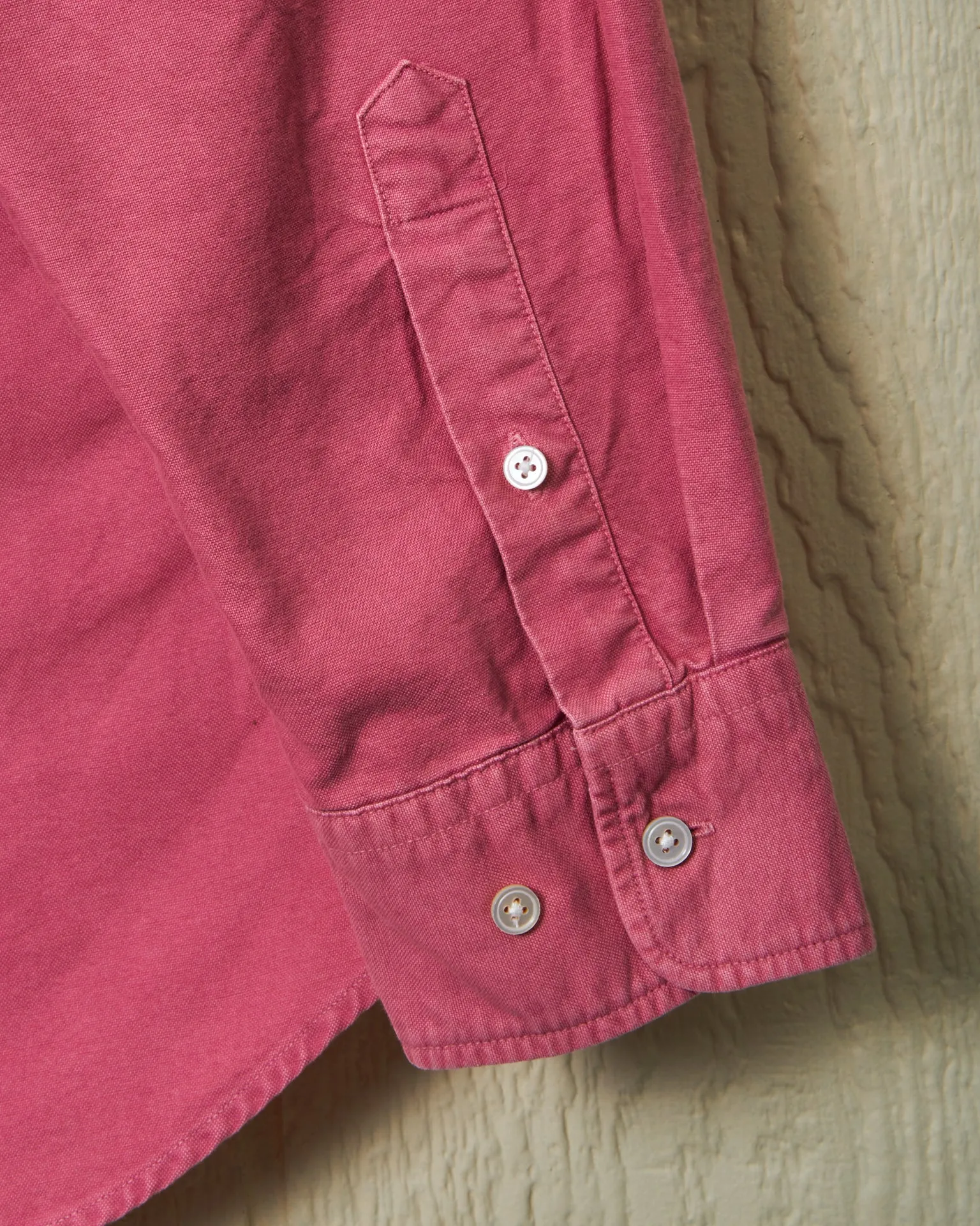Garment Dyed Oxford Shirt in Faded Red Lounge Smart