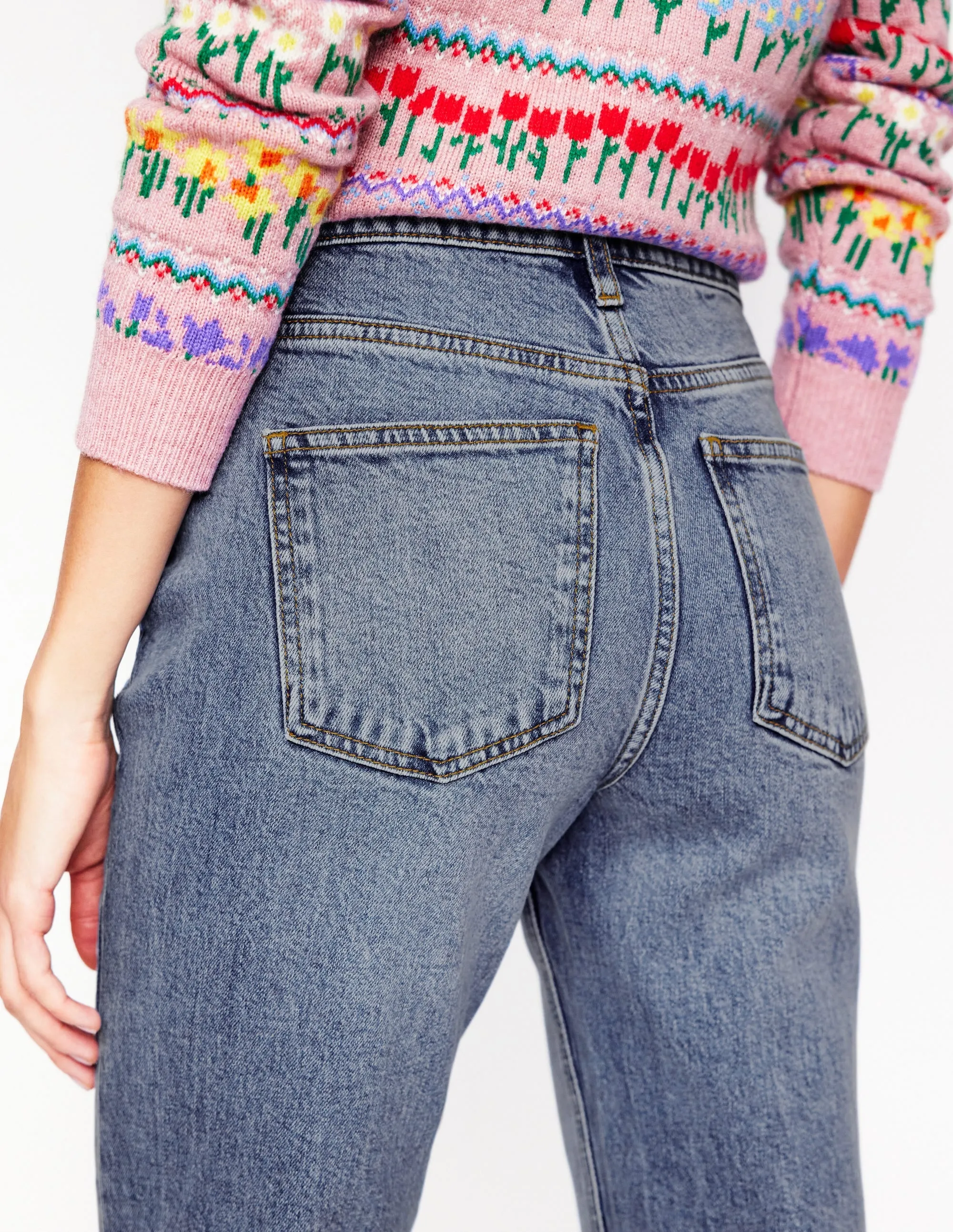 Girlfriend Jeans-Light Vintage pastel tones