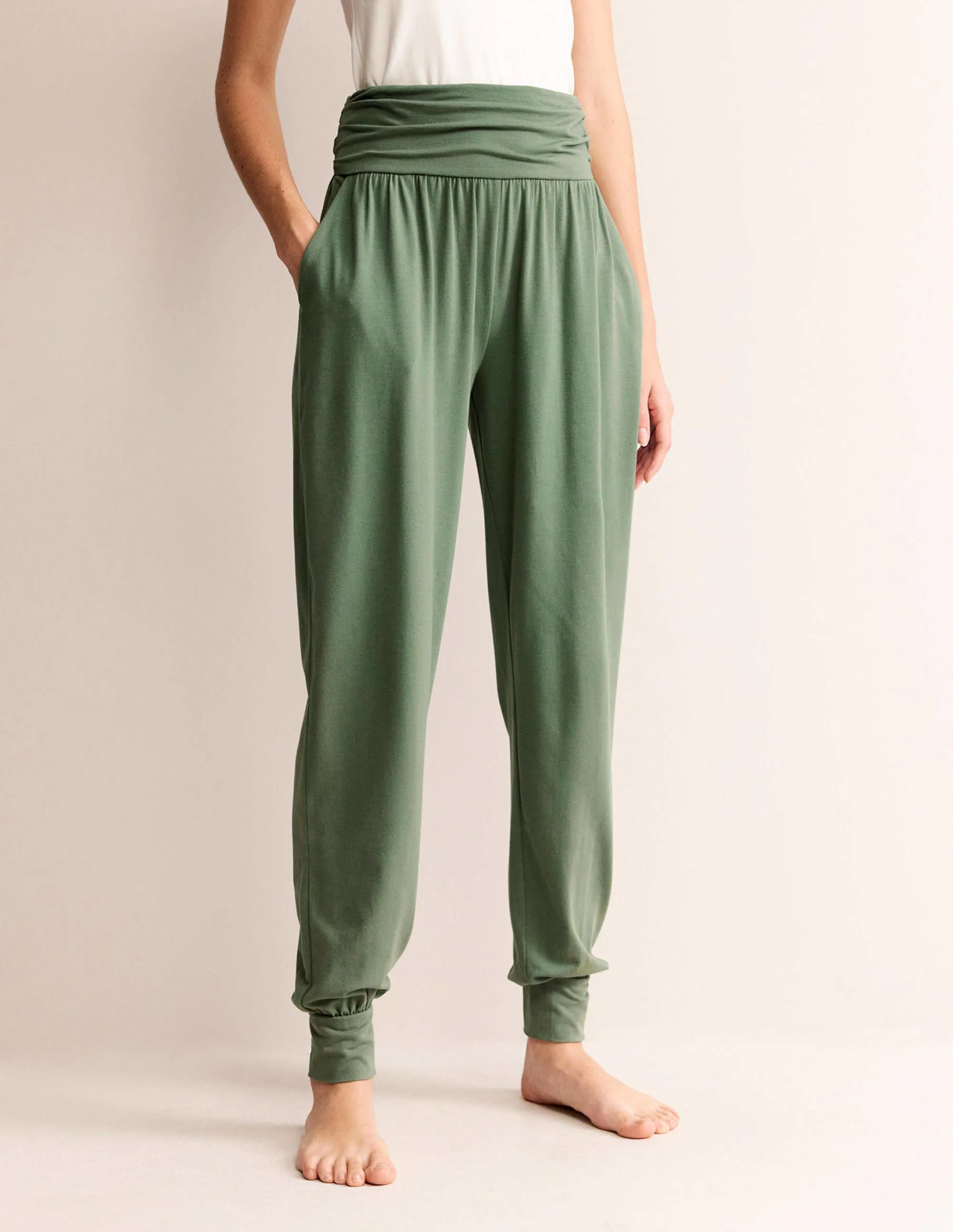 Hareem Jersey Joggers-Alder functional pockets