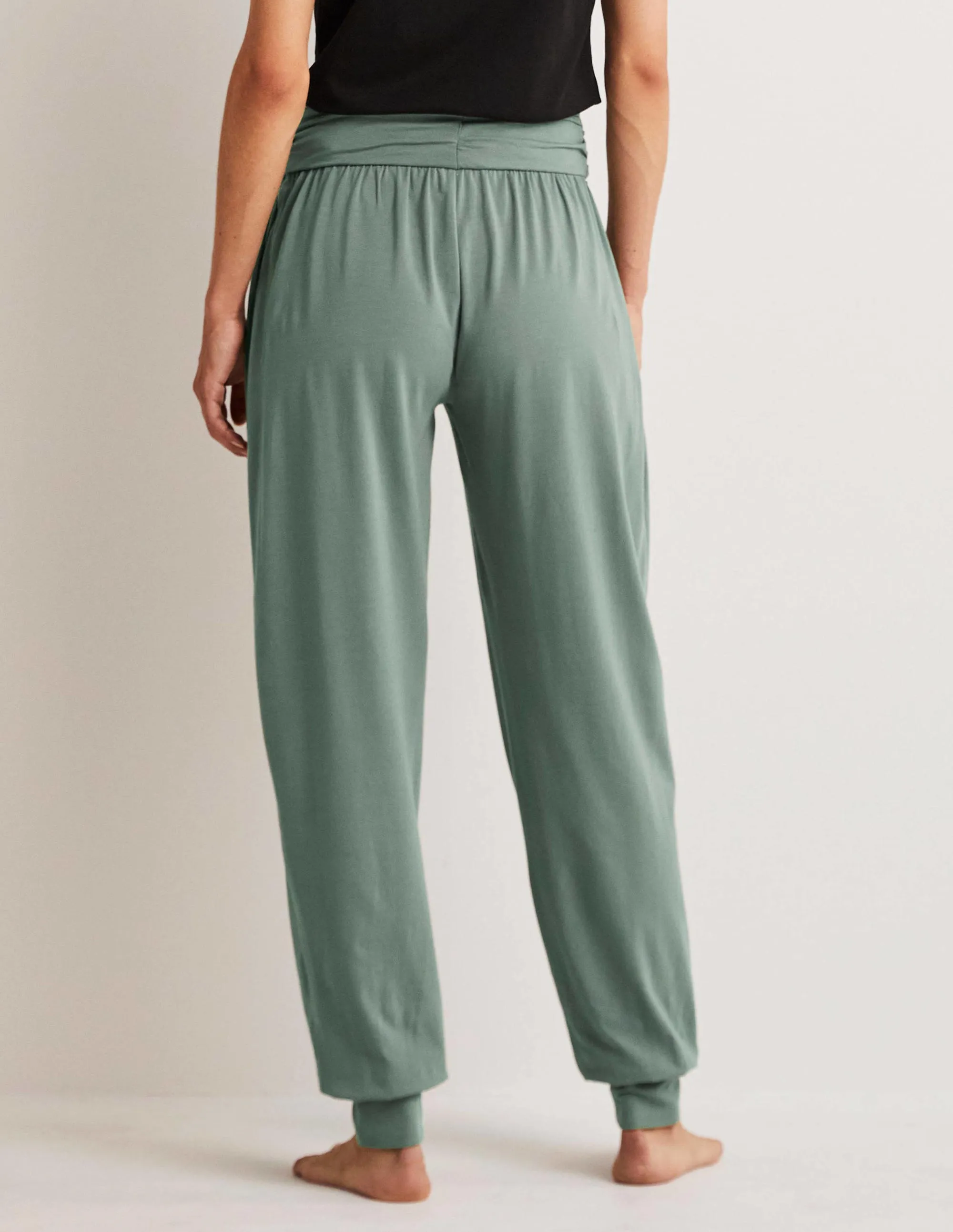 Hareem Jersey Joggers-Alder adaptive fit