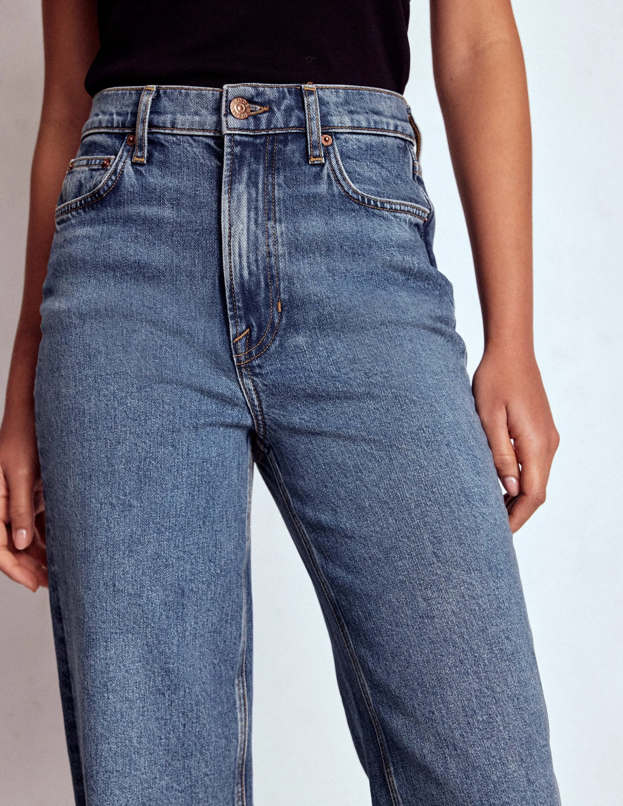 High Rise Column Leg Jeans-Mid Vintage quick dry