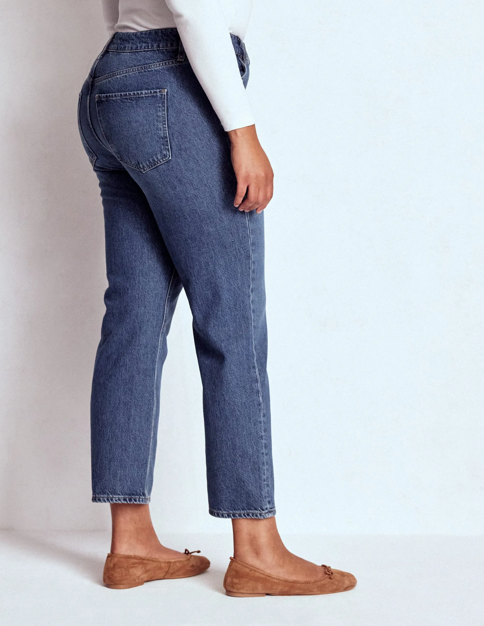 High Rise Rigid Straight Jeans-Mid Vintage easy care fabric