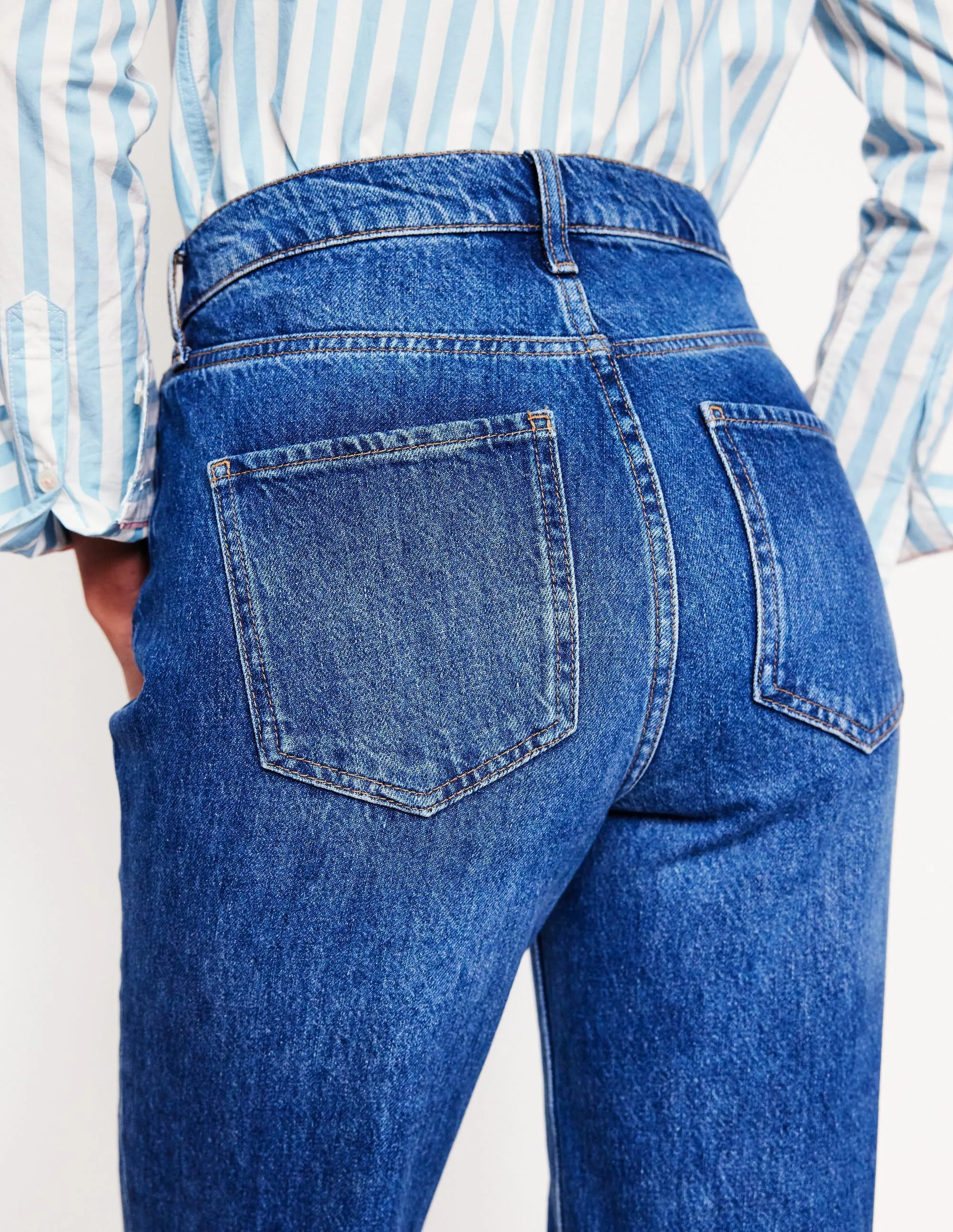 High Rise Rigid Straight Jeans-Mid Vintage decorative buttons