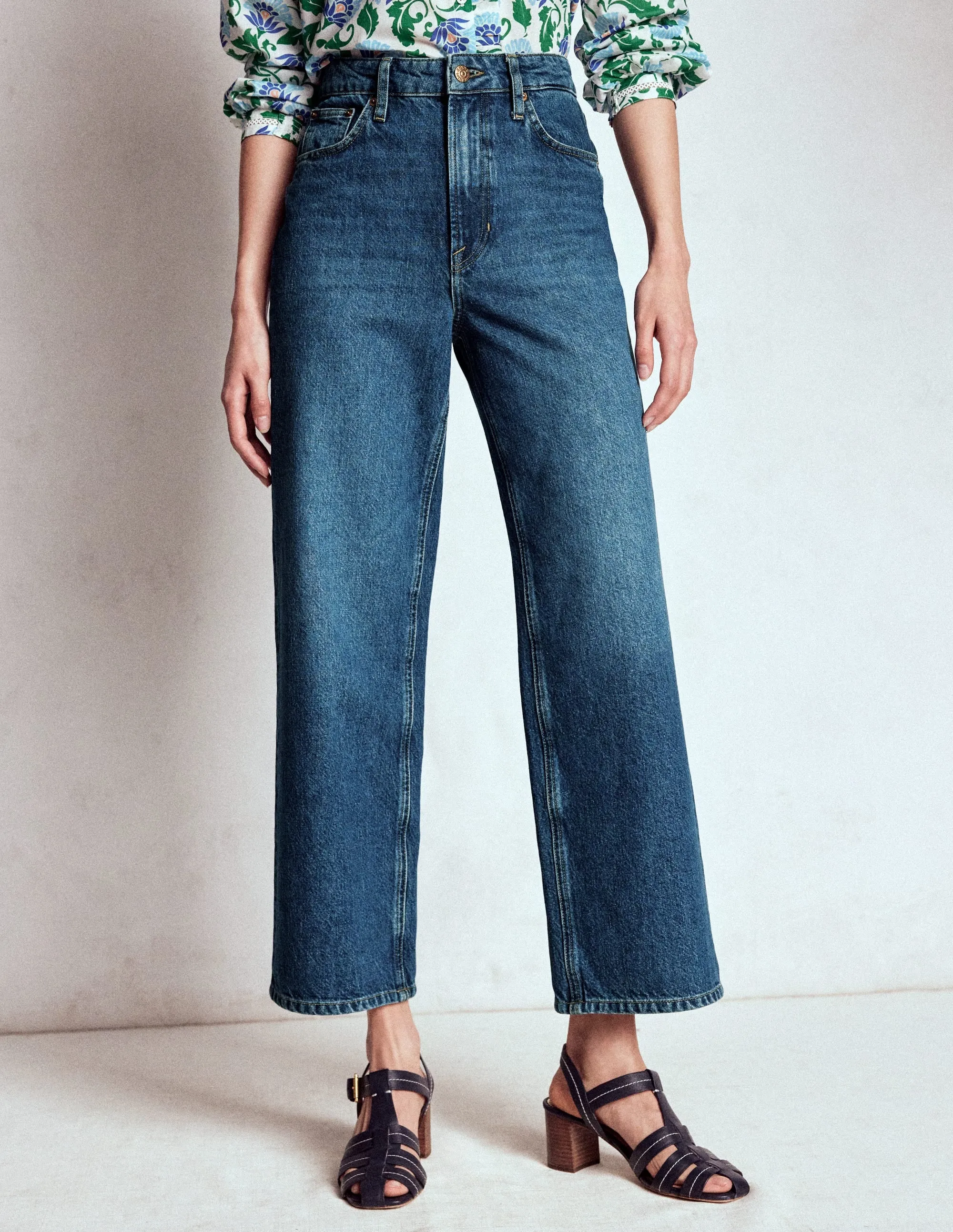 High Rise Straight Crop Jeans-Mid Vintage classic style