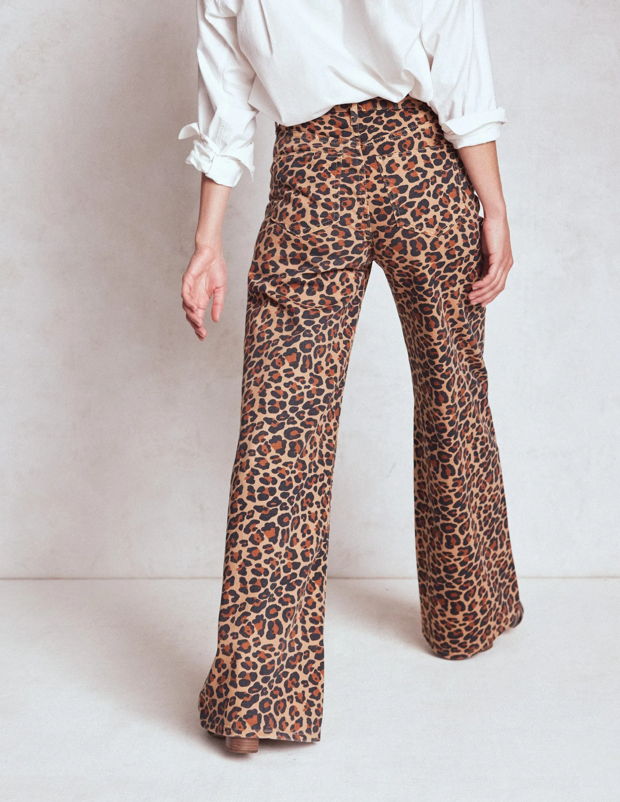 High Rise Wide Leg Jeans-Leopard Print workout gear