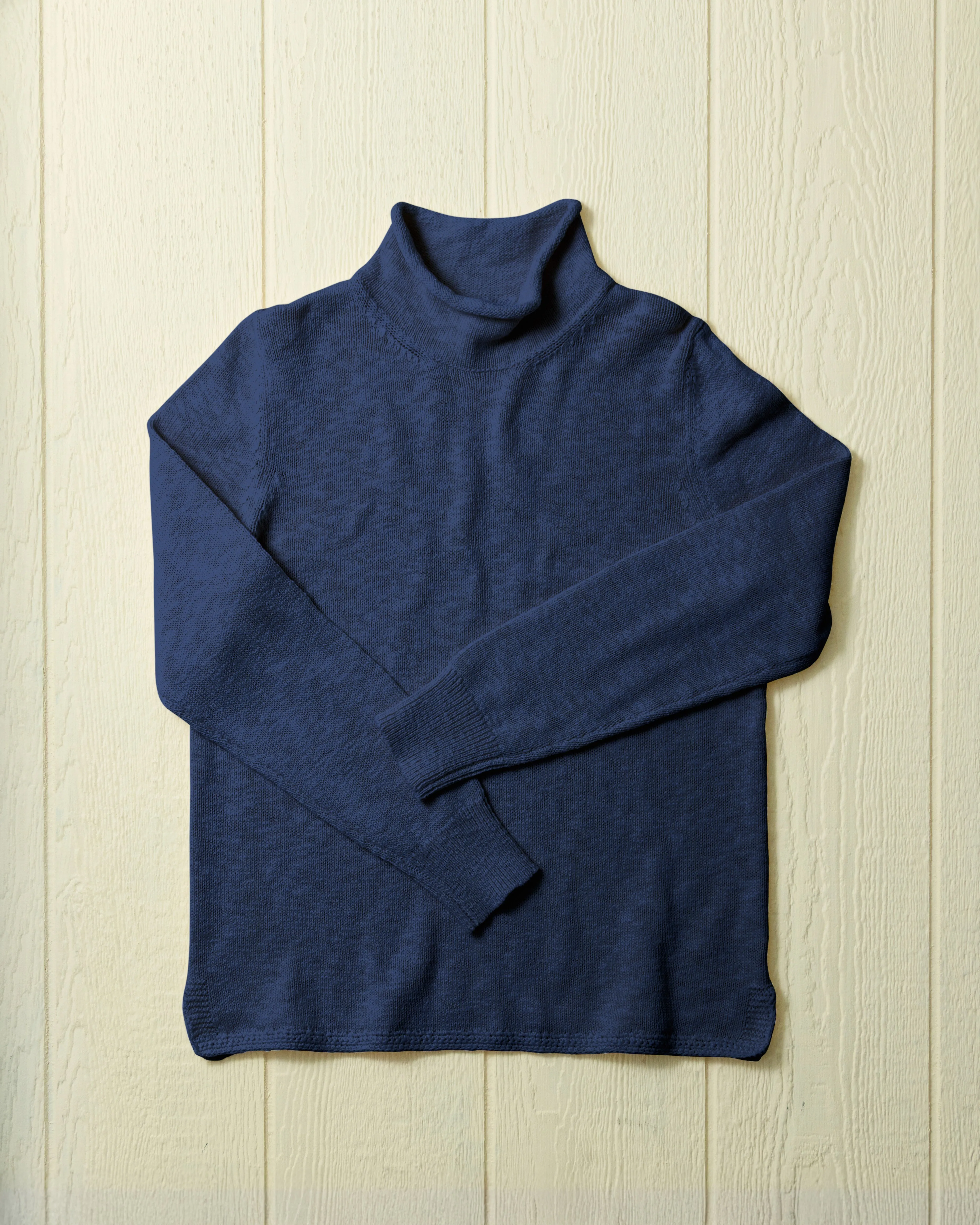 Homespun Fisherman's Sweater in Navy calming tone