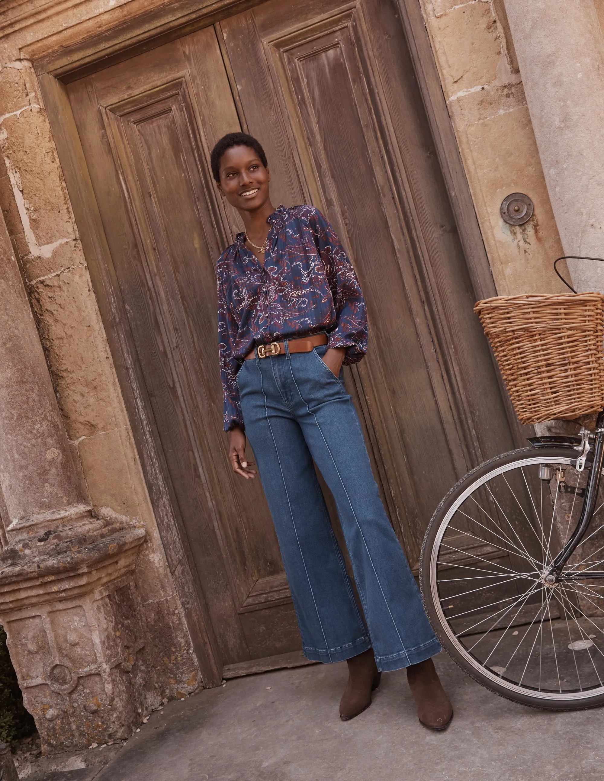 Iris Snaffle-Trim Leather Belt-Tan adjust fit