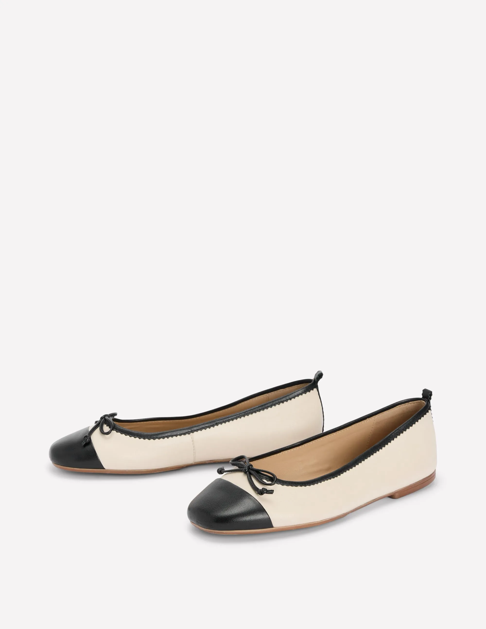 Kitty Flexi Sole Ballet Pumps-Ecru/Black easy outing