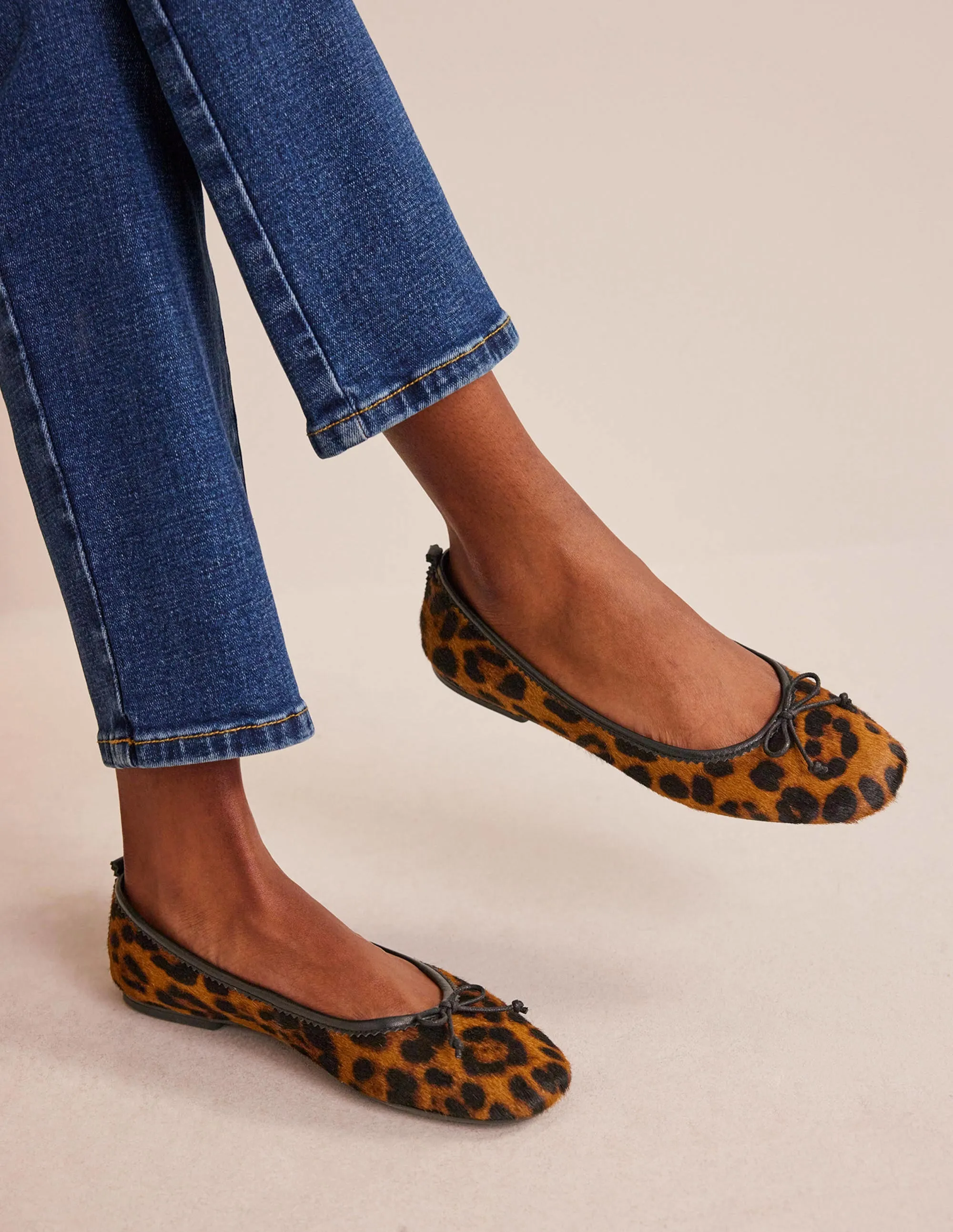 Kitty Flexi Sole Ballet Pumps-Leopard simple look