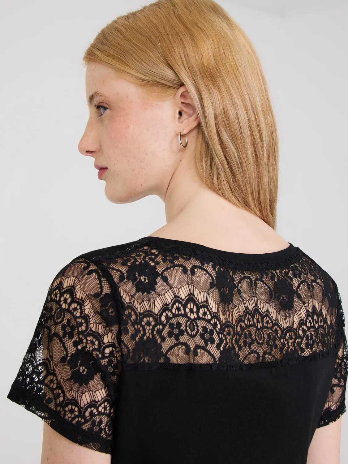 Lace Short Sleeve T-Shirt Go-to Piece