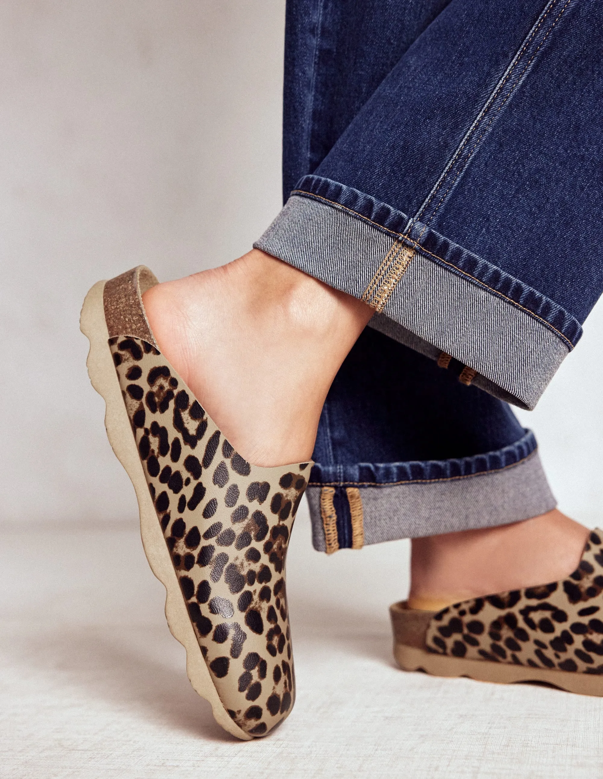 Lyla Colour Block Clogs-Leopard warm companion