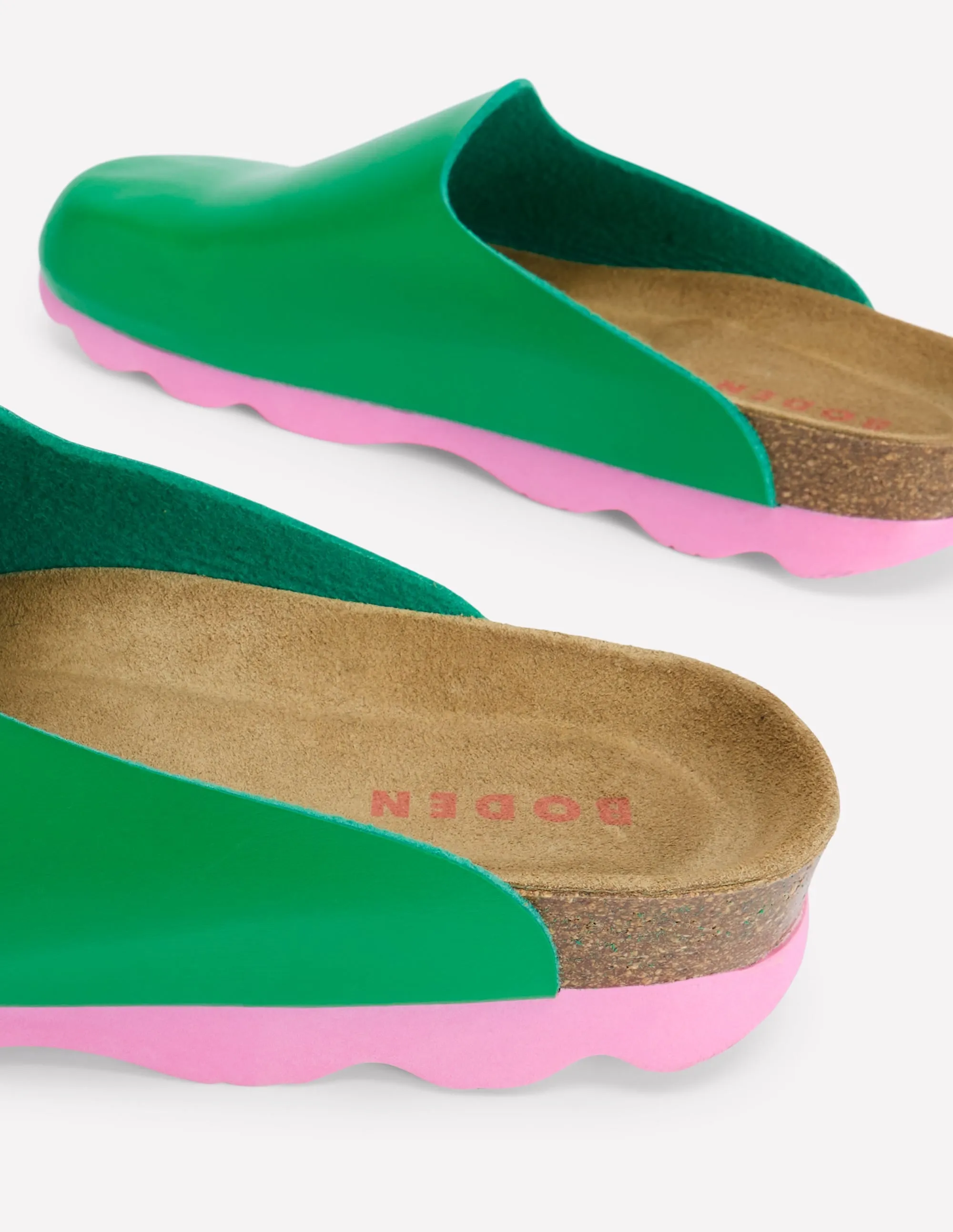Lyla Colour Block Clogs-Rich Emerald fashion match
