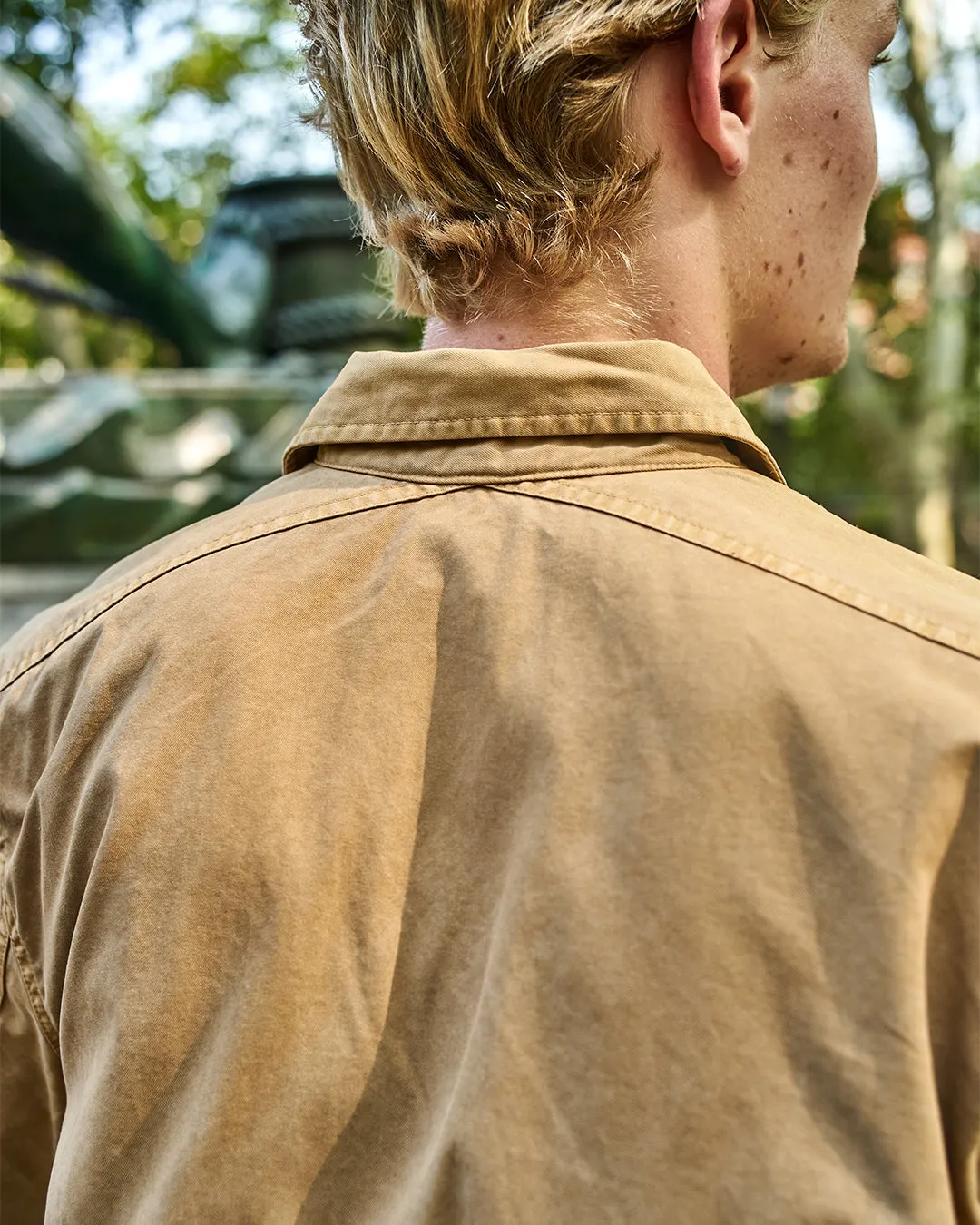 MacArthur Shirt in Khaki Twill Jet Set