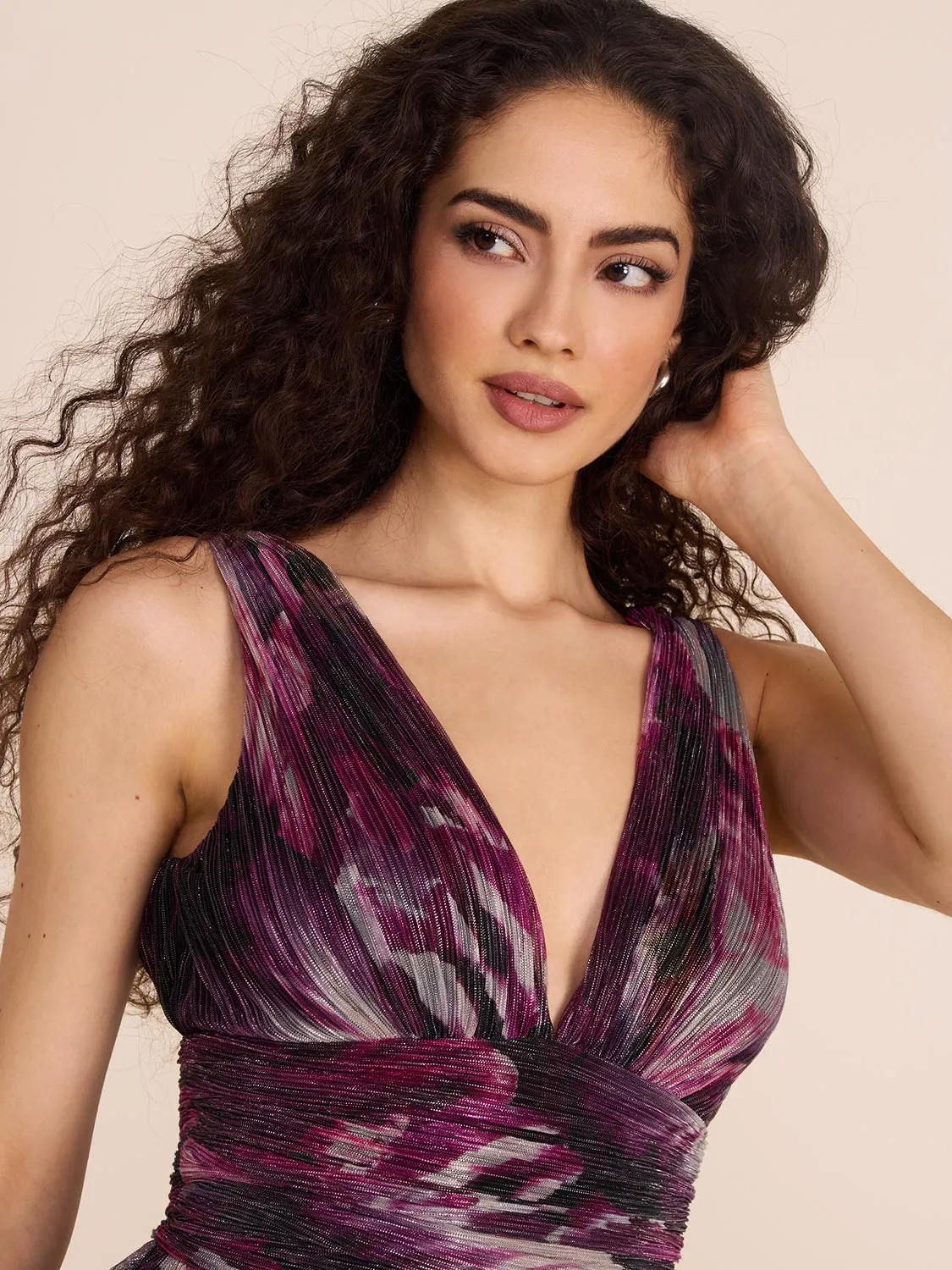 Metallic Crinkle Knit Floral Gown breathable sweat