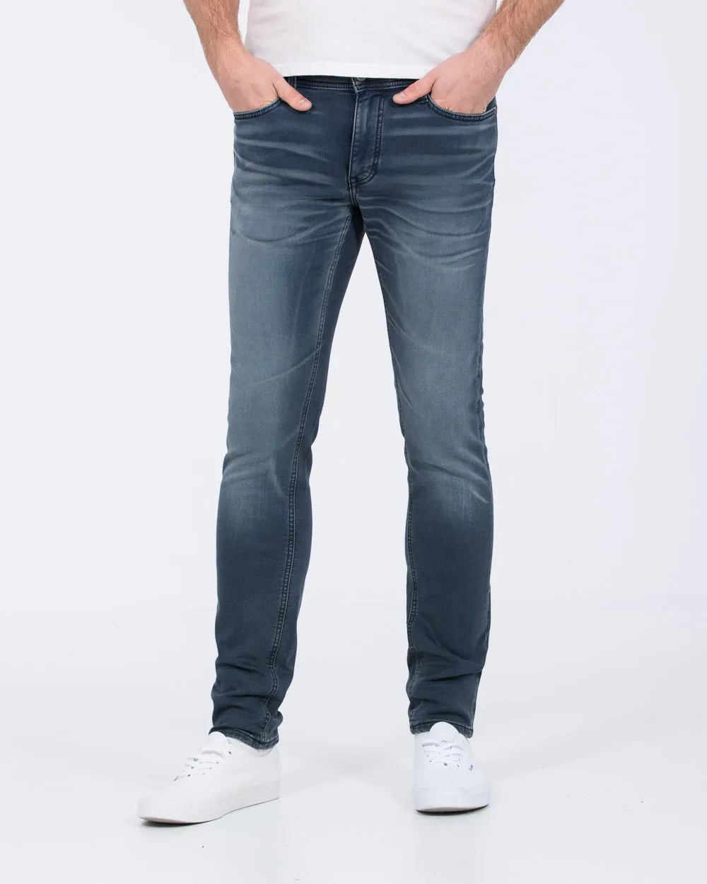 Mustang Oregon K Slim Fit Tall Jeans (denim wash) sporty casual