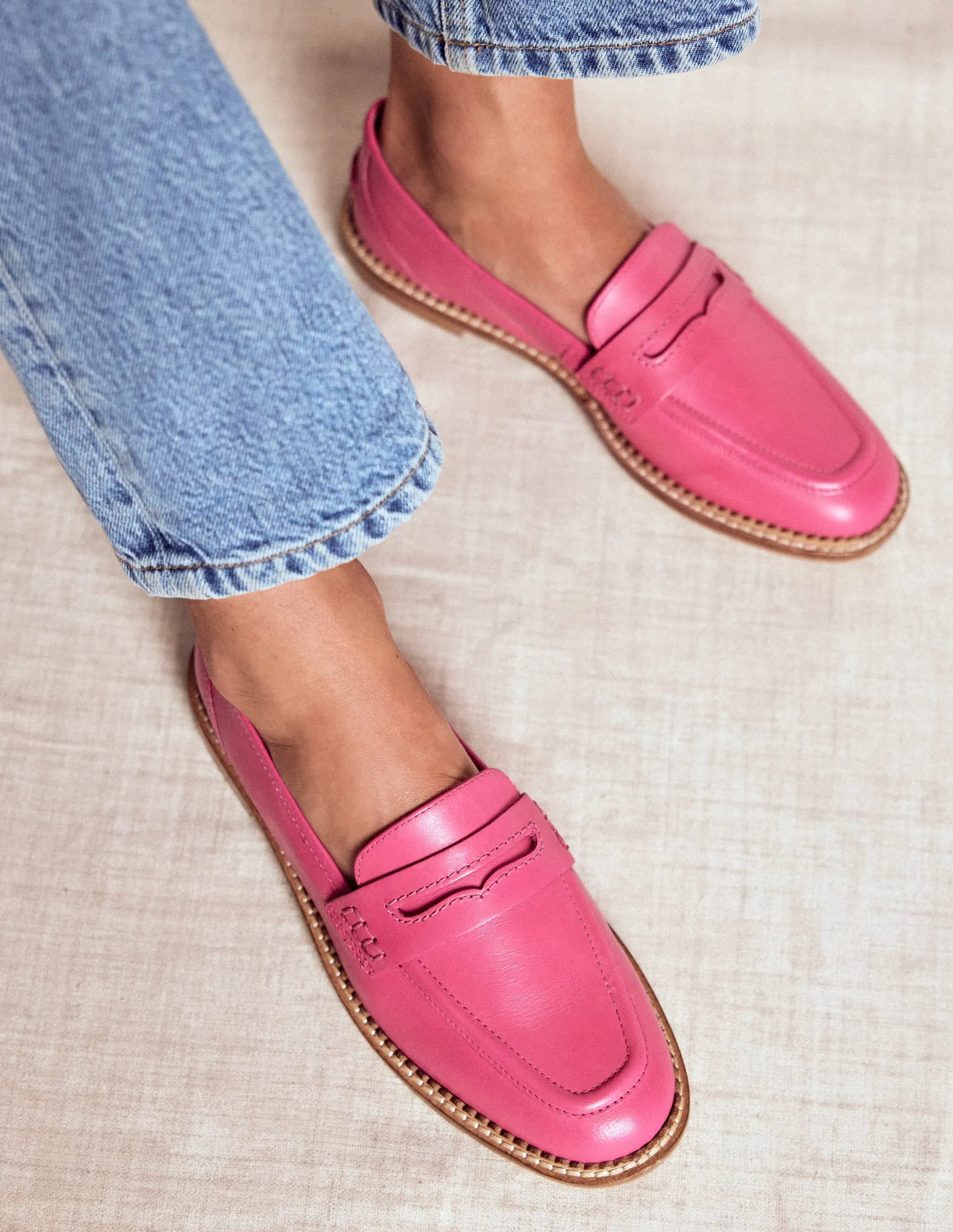 Nya Penny Loafers-Pink fashion classic