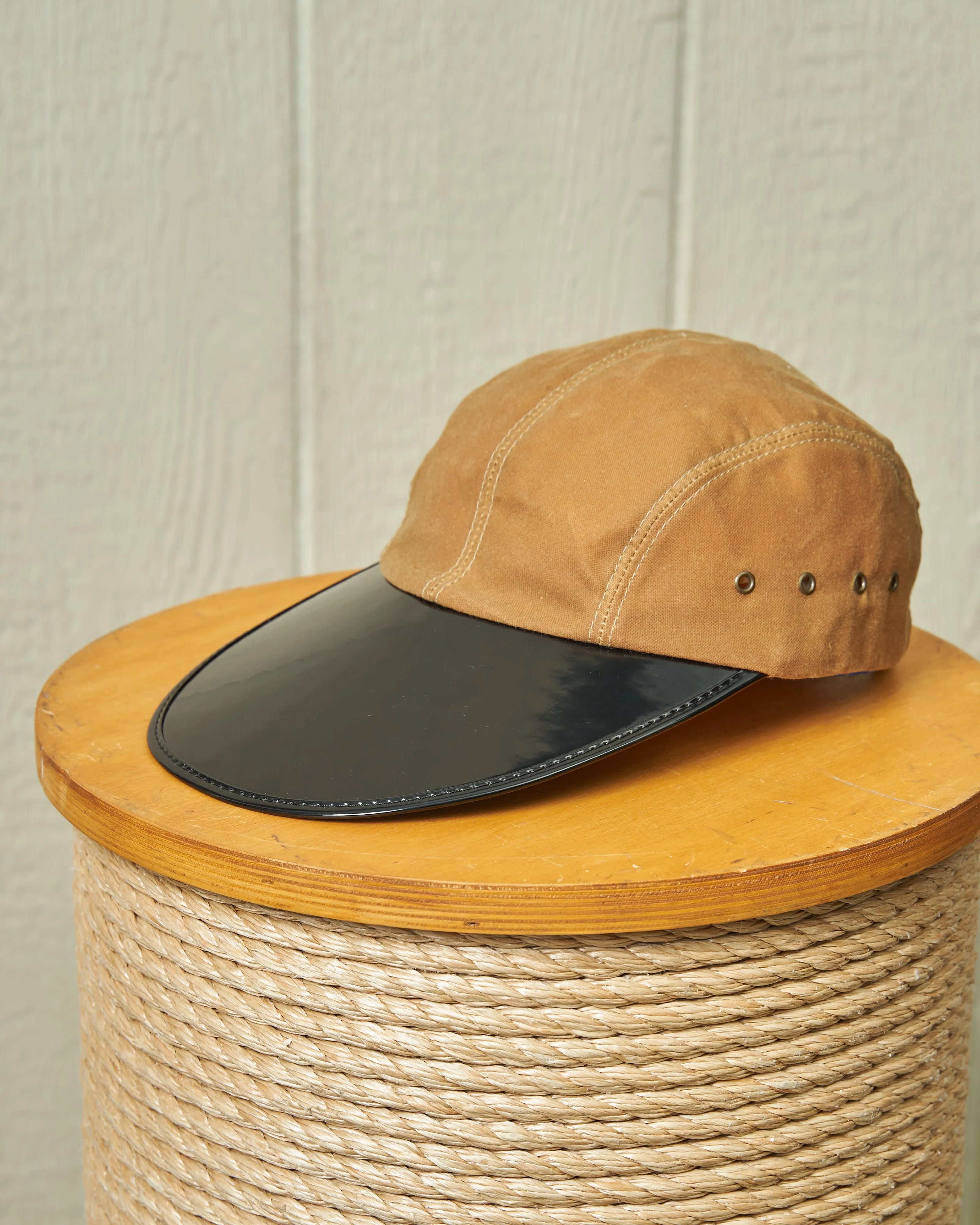 Oysterman in Acorn Waxed Canvas urban mix
