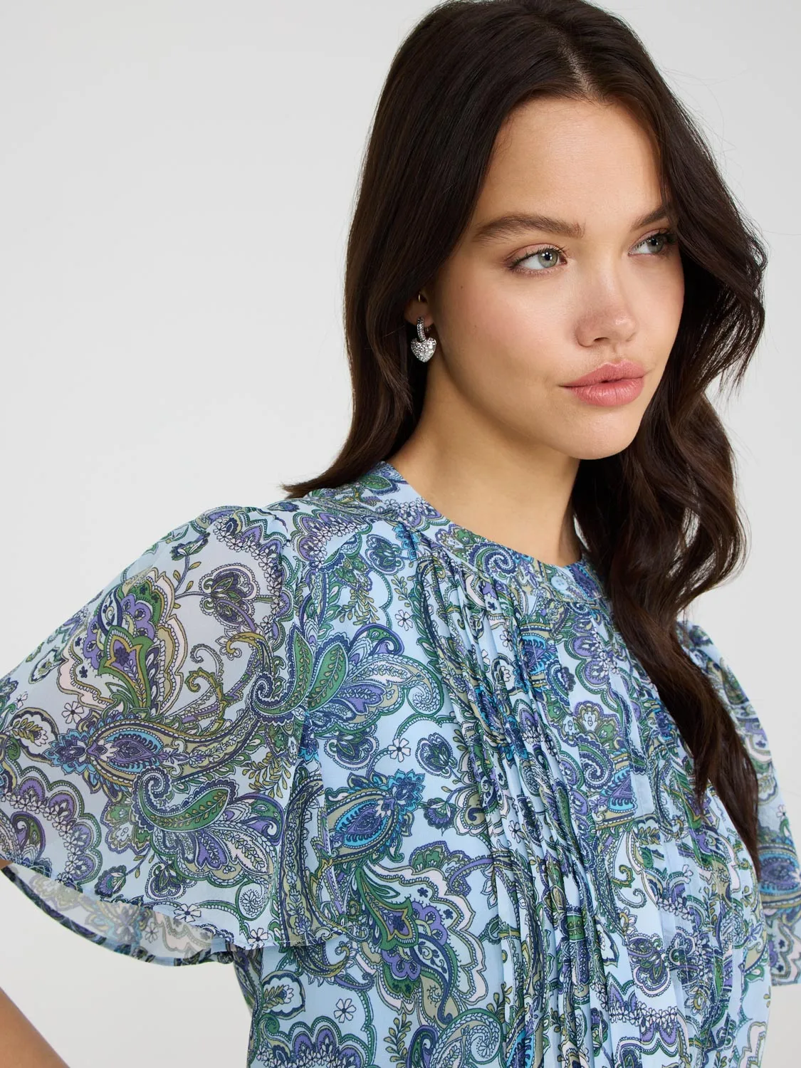 Paisley Print Pleated Chiffon Dress modern design