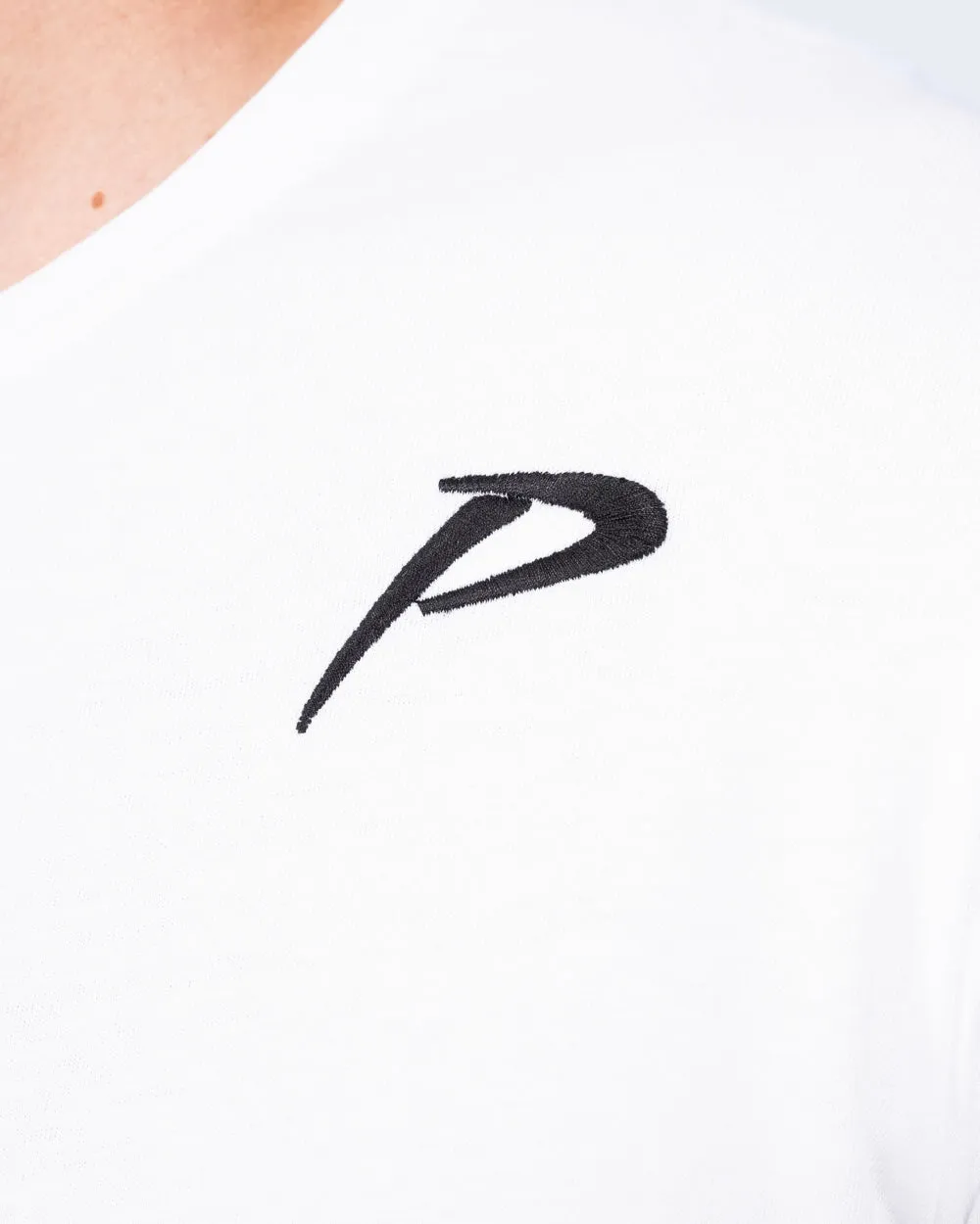 Parell Evolve Tall Embroidered T-Shirt (white) gym life