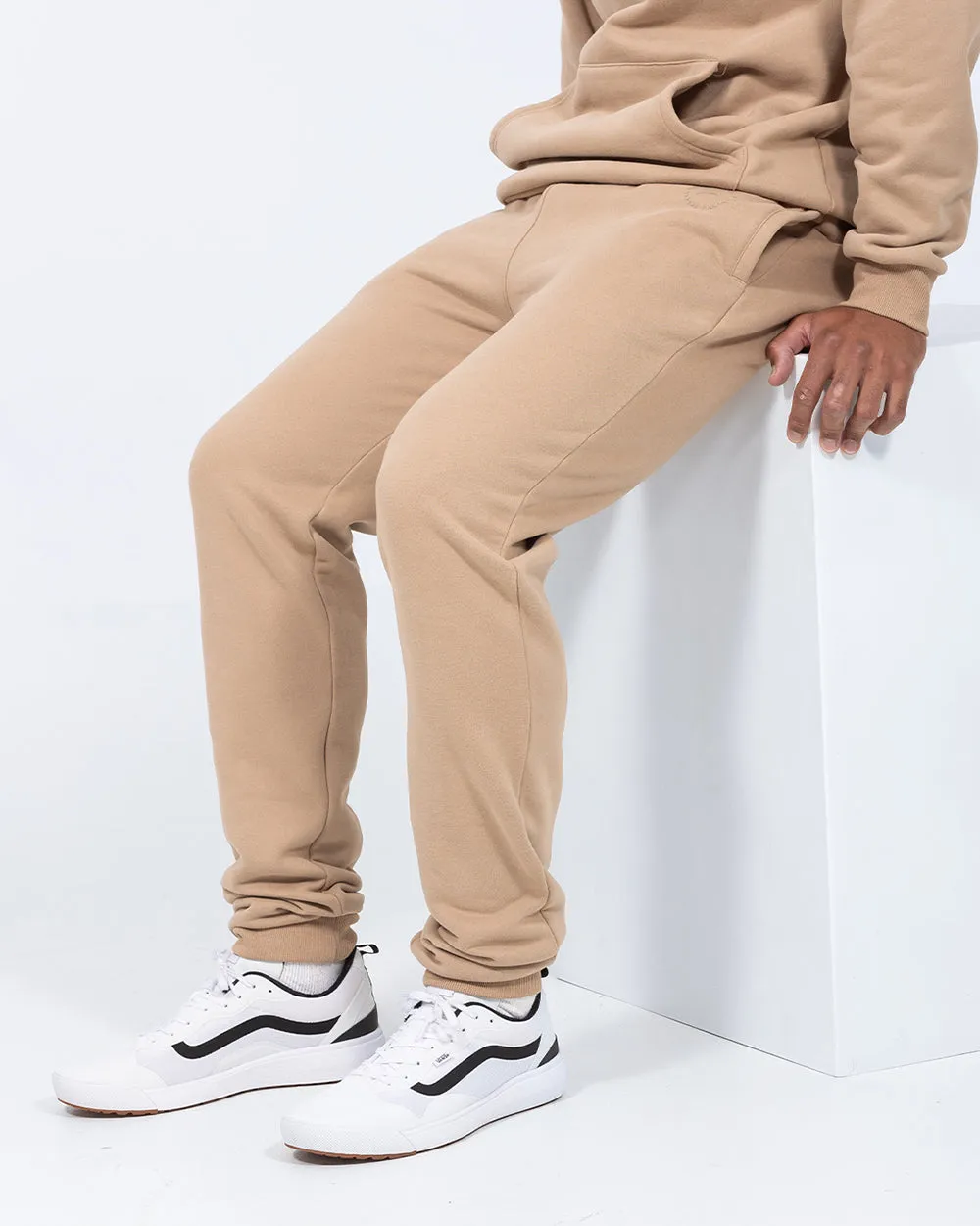 Parell Evolve Tall Joggers (taupe) sport accessory
