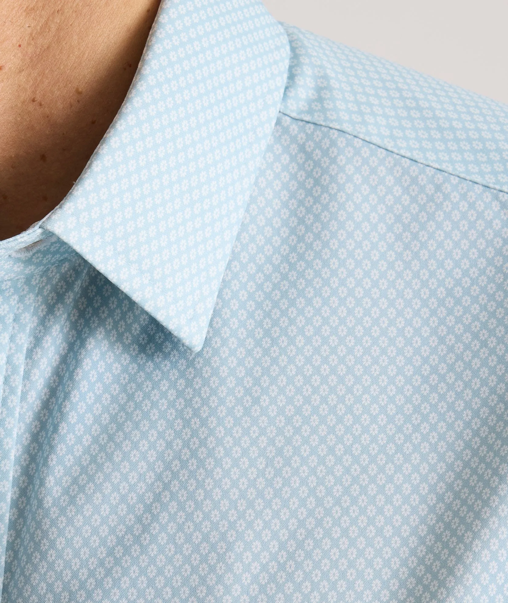 Performance Shirt Uptown Look