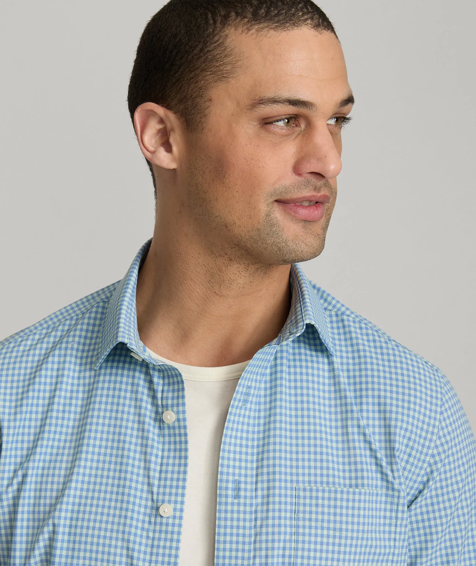 Performance Shirt With Pocket Effortless Look