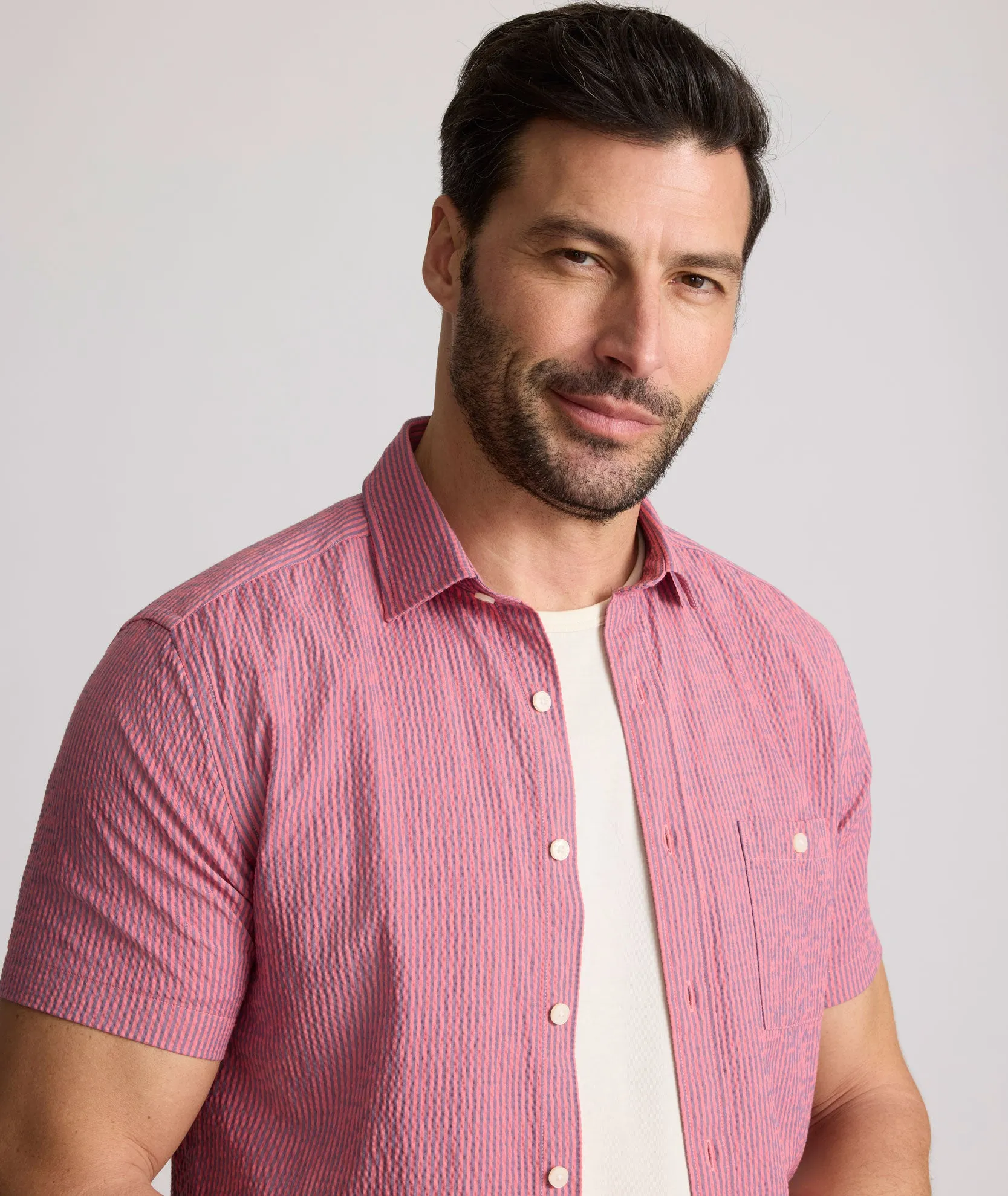 Performance Short-Sleeve Seersucker Shirt Minimal Look