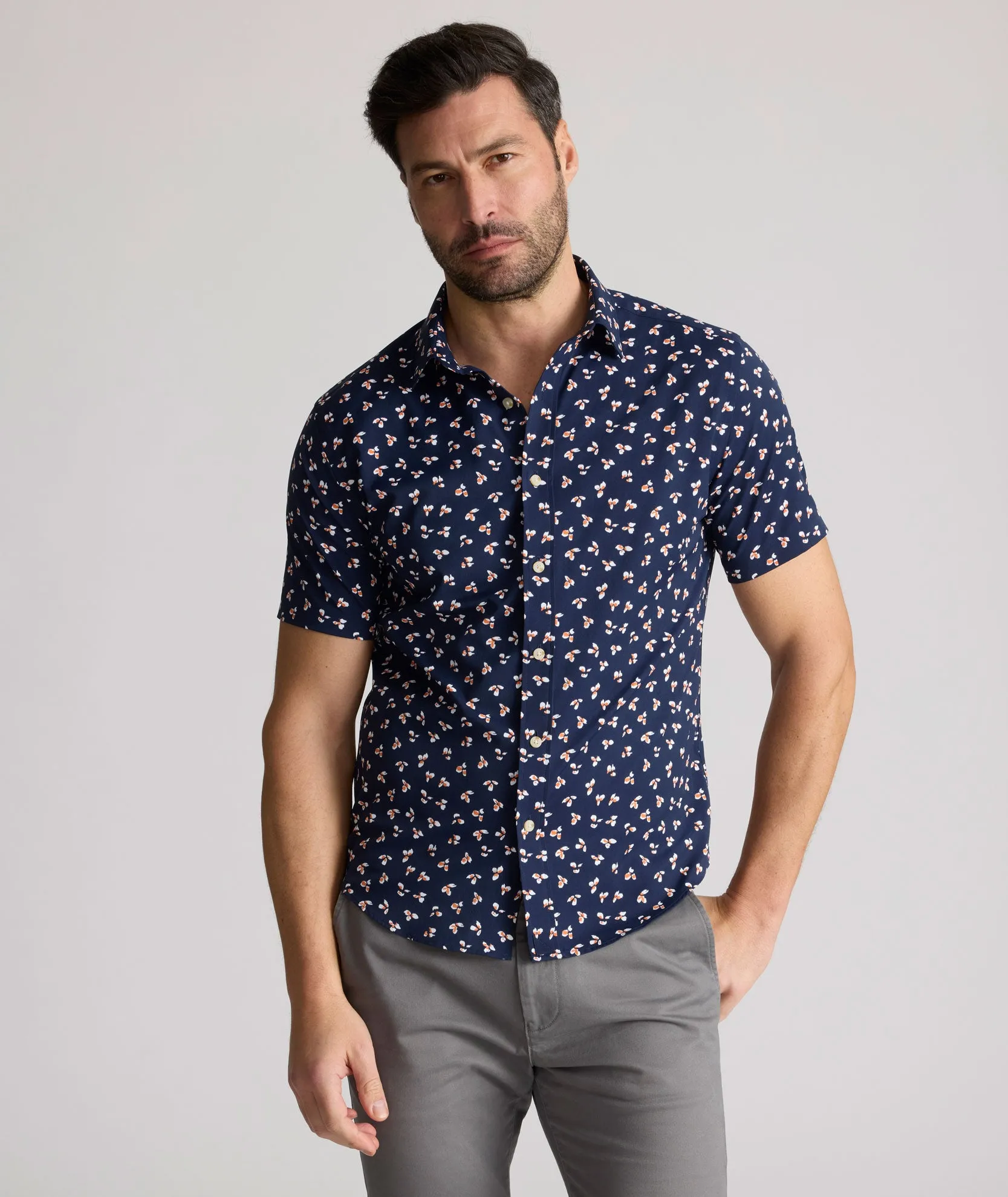 Performance Short-Sleeve Shirt Crowd Fit