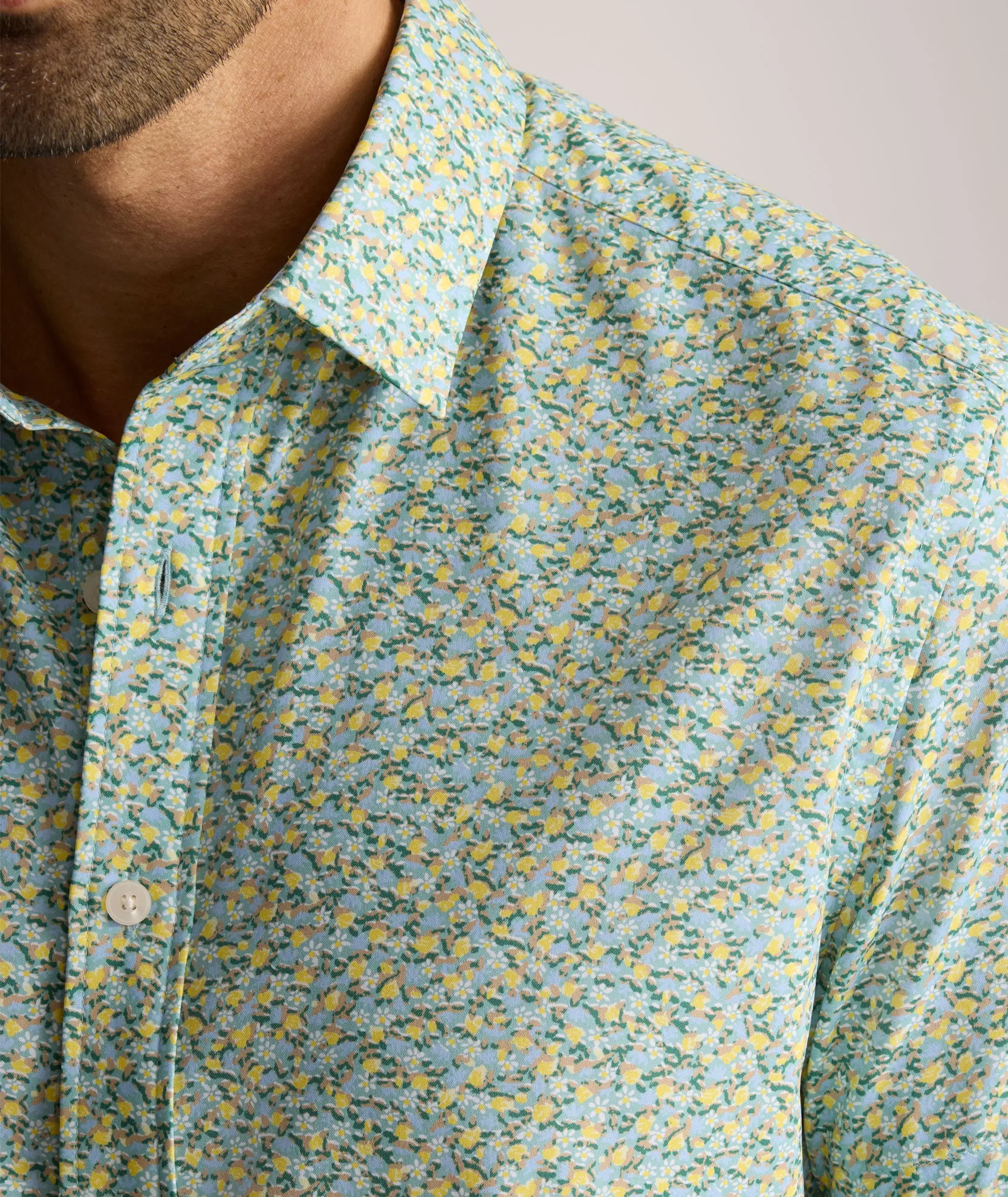 Performance Short-Sleeve Shirt Travel Gear