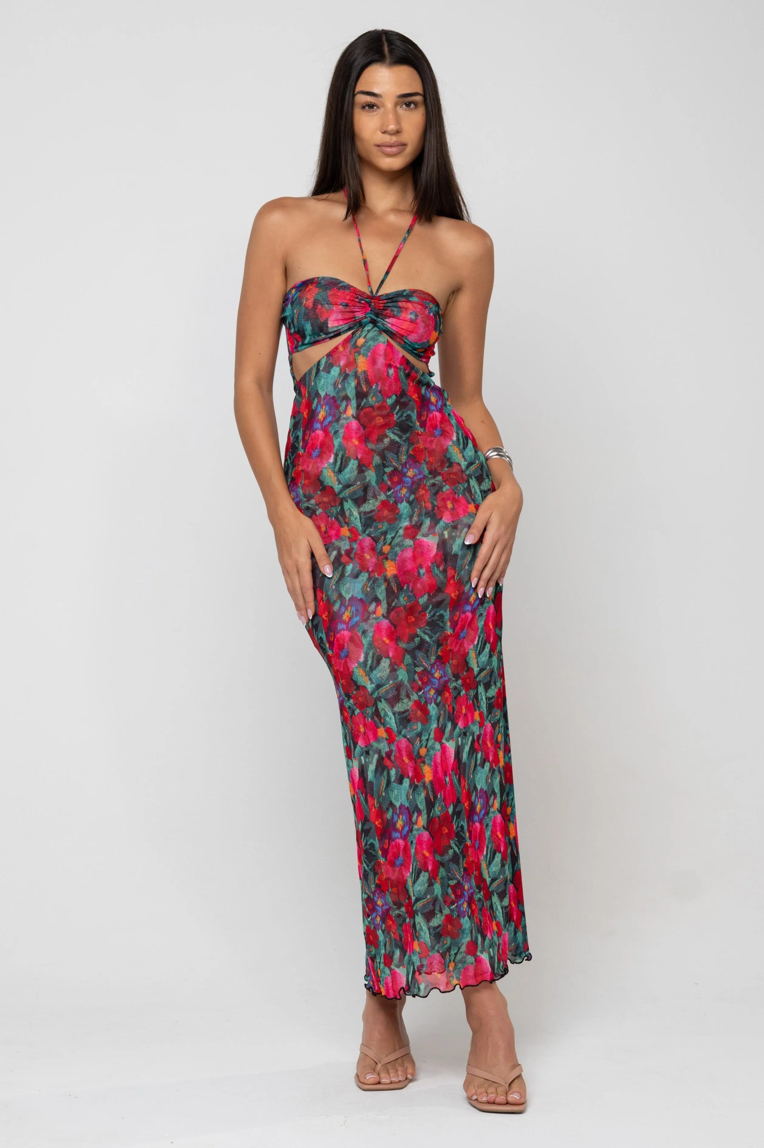 Phoebe Dress in Resort casual chic