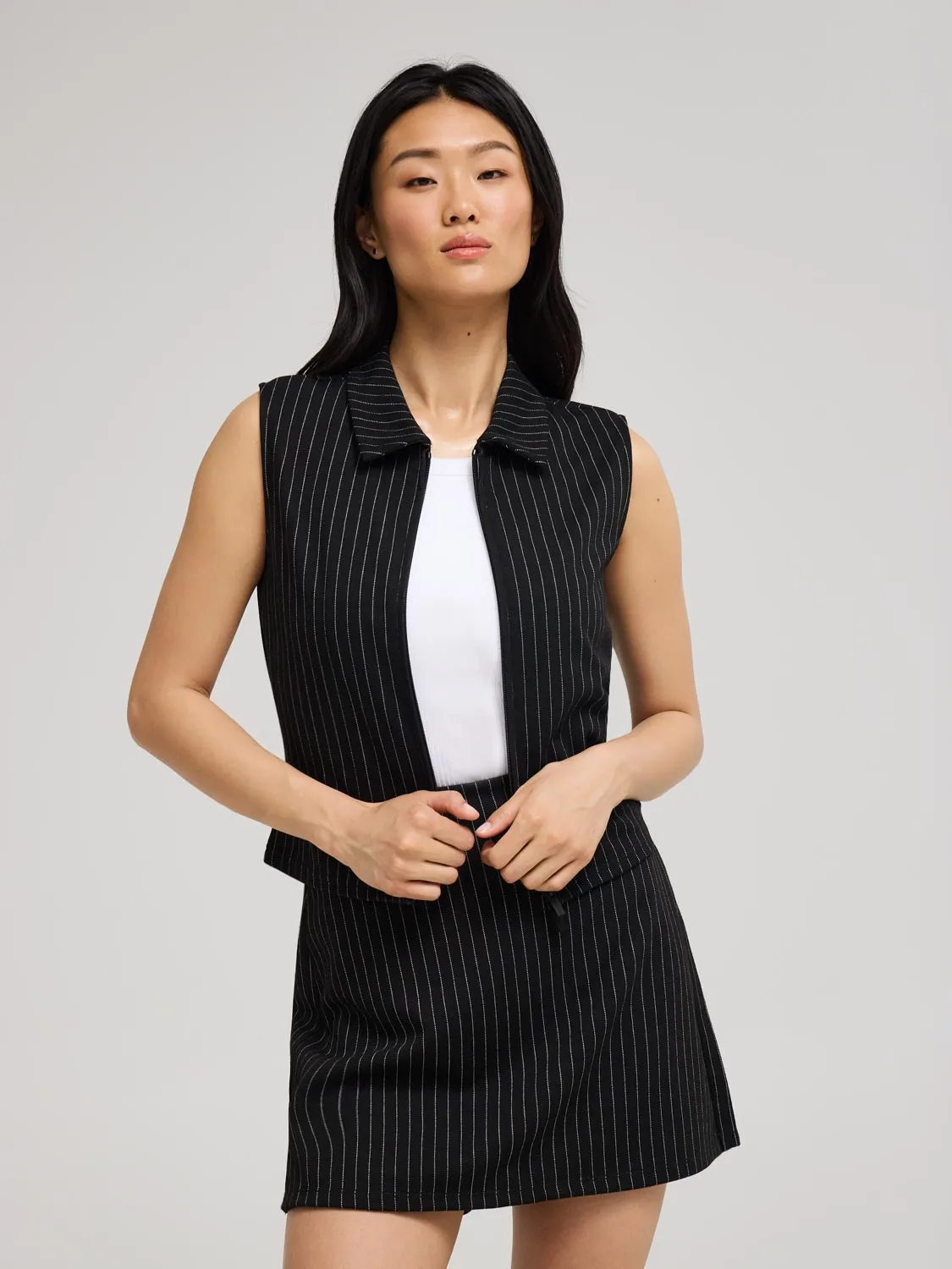 Pinstripe Jacquard Mini Skort sweet look