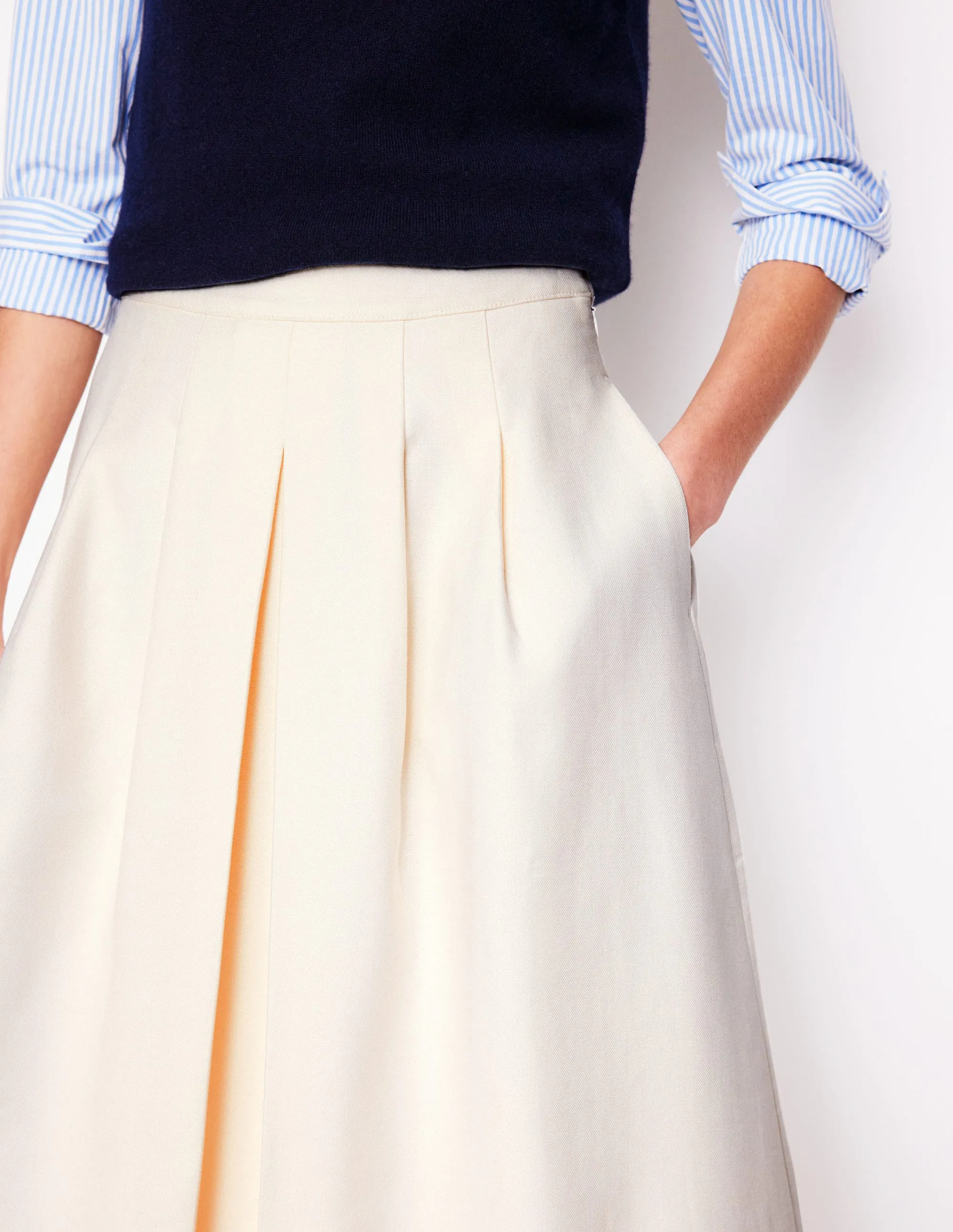 Pleat Detail Midi Skirt-Ivory youthful vibe