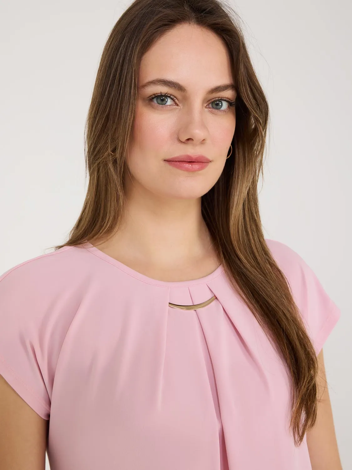 Pleated Top With Bar Detail Urban Casual