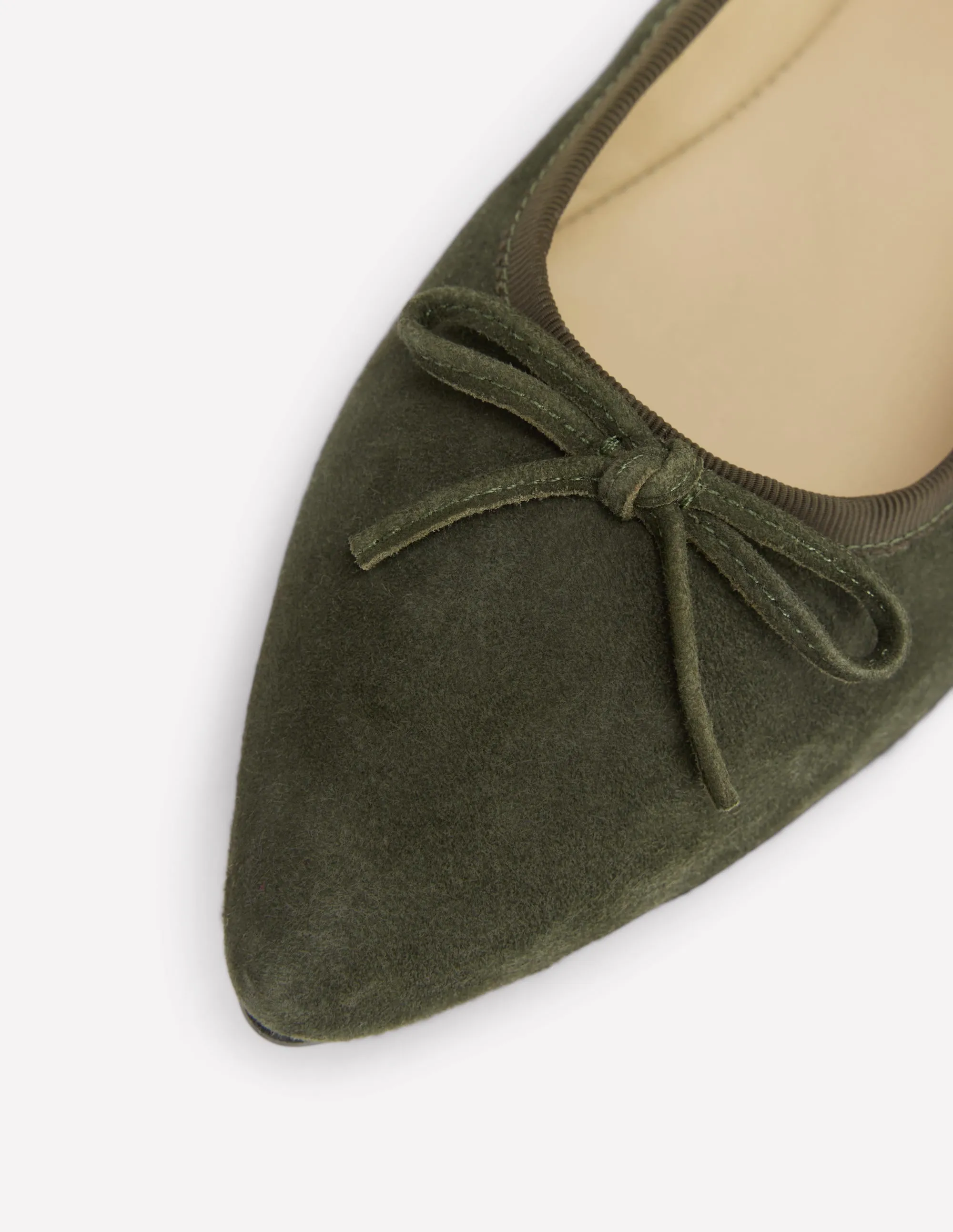 Point Ballet Flat-Dark Moss simple look