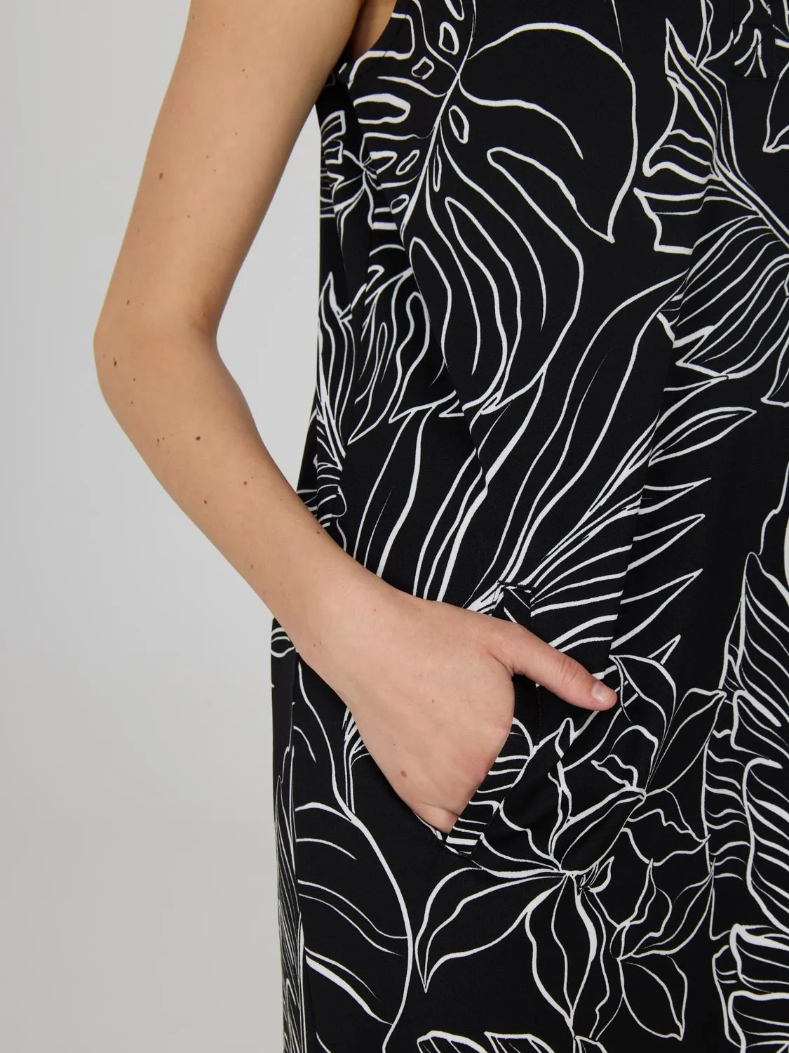 Printed Popover Dress With Pockets classic element