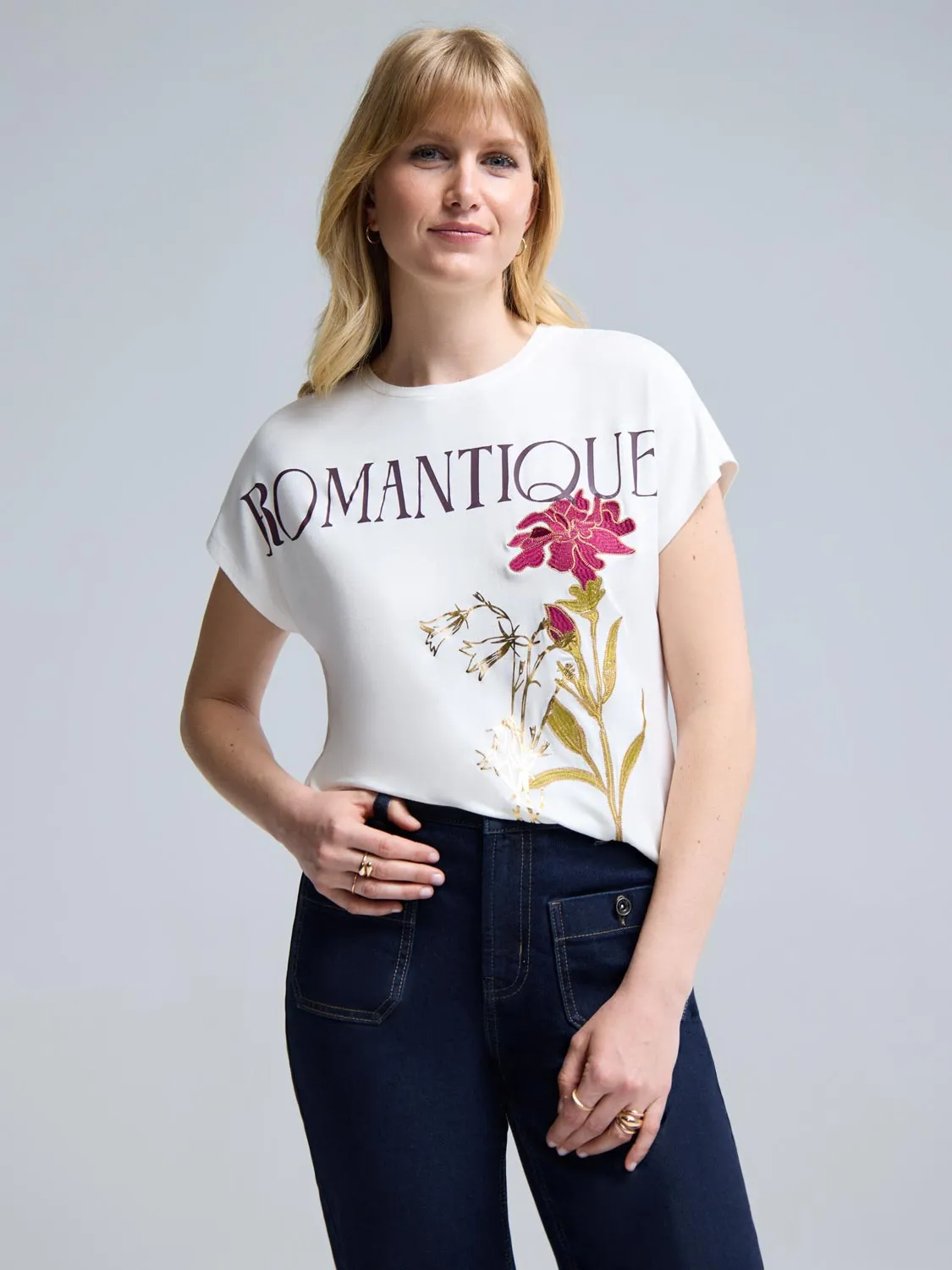 "Romantique" Graphic T-Shirt Balance Style