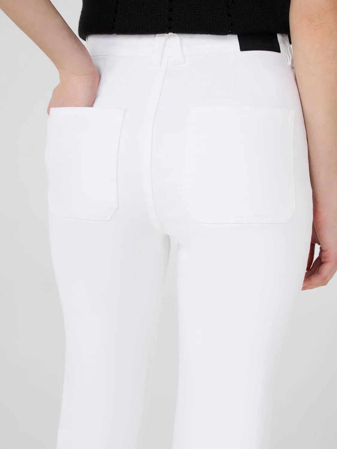 Raw Edge Cropped Straight-Leg Jeans comfort feel