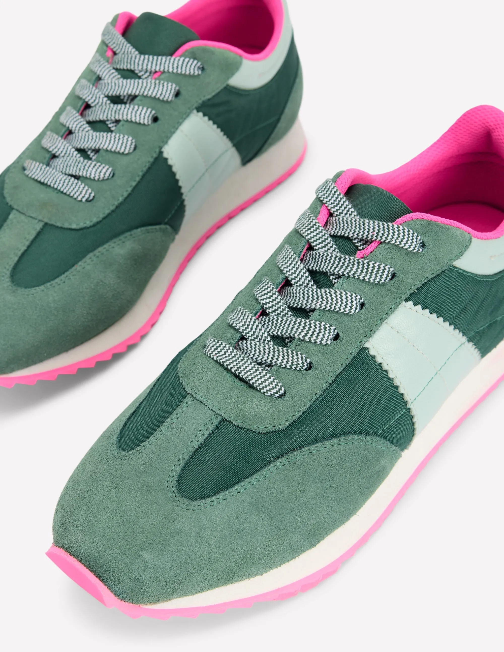 Retro Runner Trainer-Green easy travel