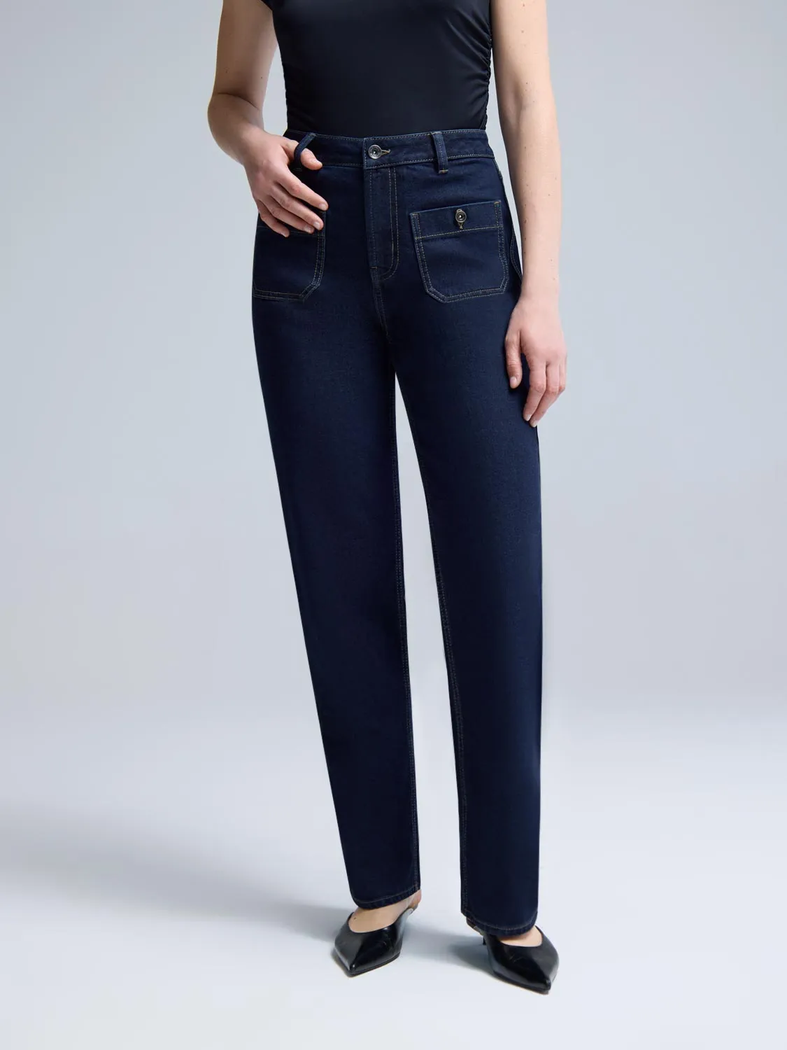 Rinse Wash Straight-Leg Jeans durable wear