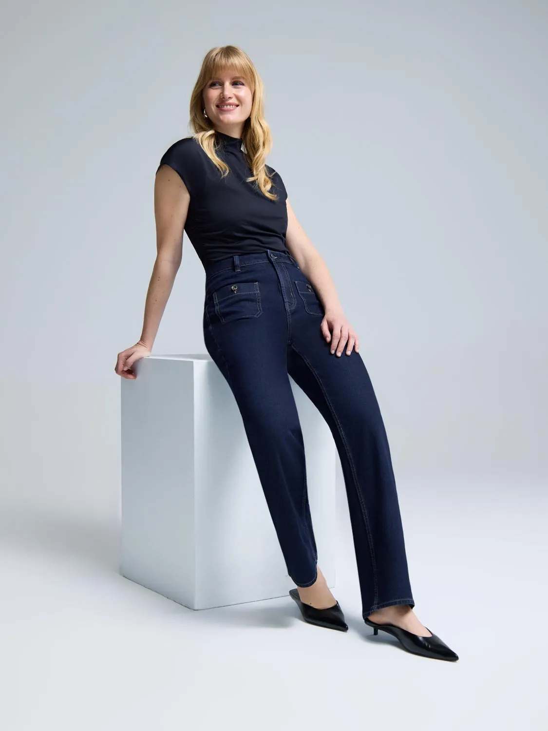 Rinse Wash Straight-Leg Jeans vintage feel