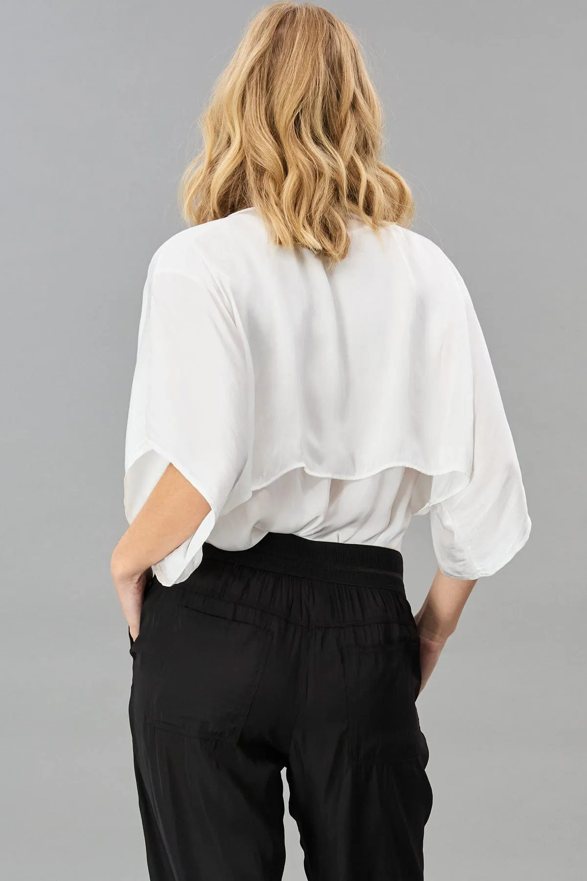Satin Bolero modern outdoor edge