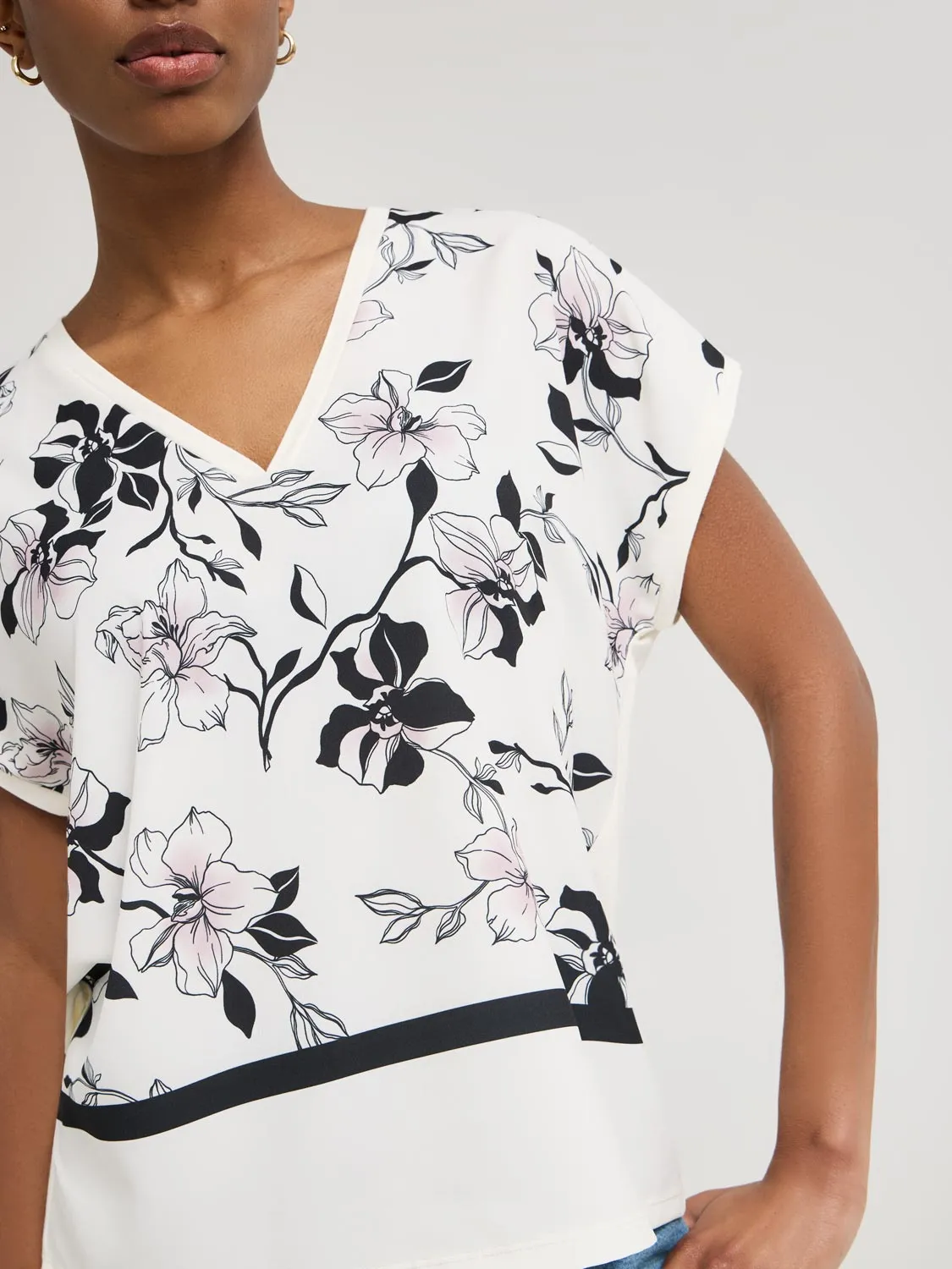 Satin Floral Border Print V-Neck Top Daily Wear