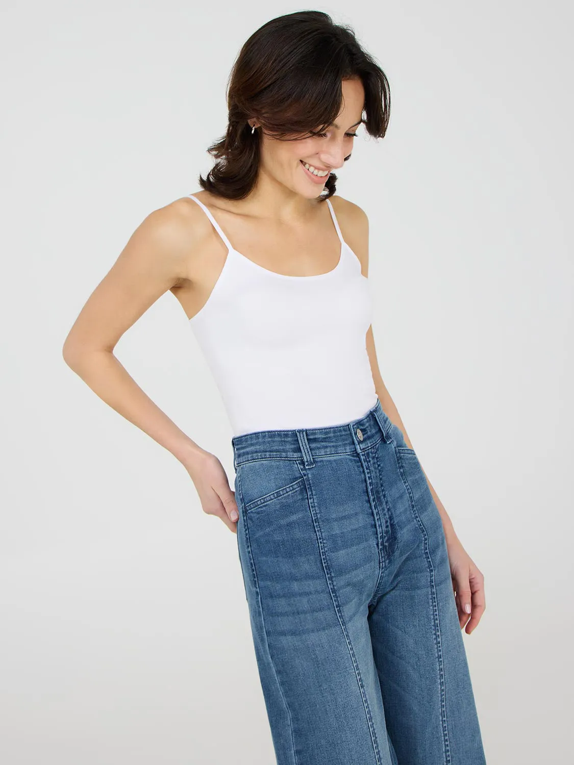 Scoop Neck Seamless Tank Top lightweight layer