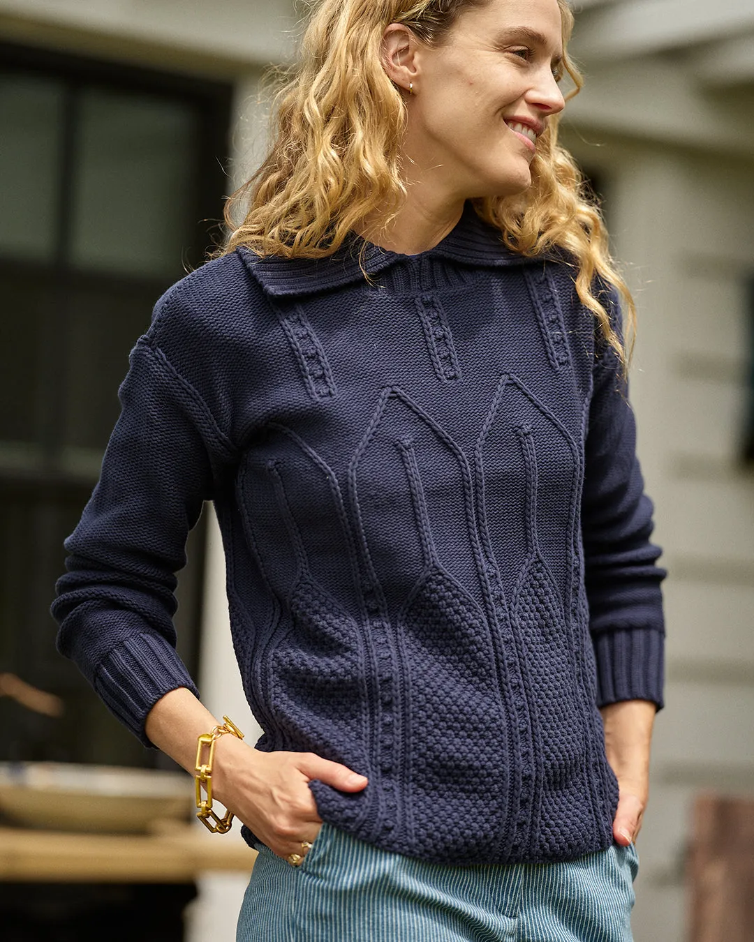 Shoreline Sweater in Navy timeless fit